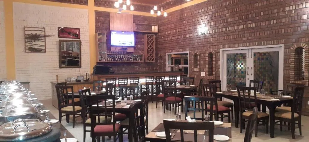 Breakfast in Four Banyans Spirit & Nature Resort