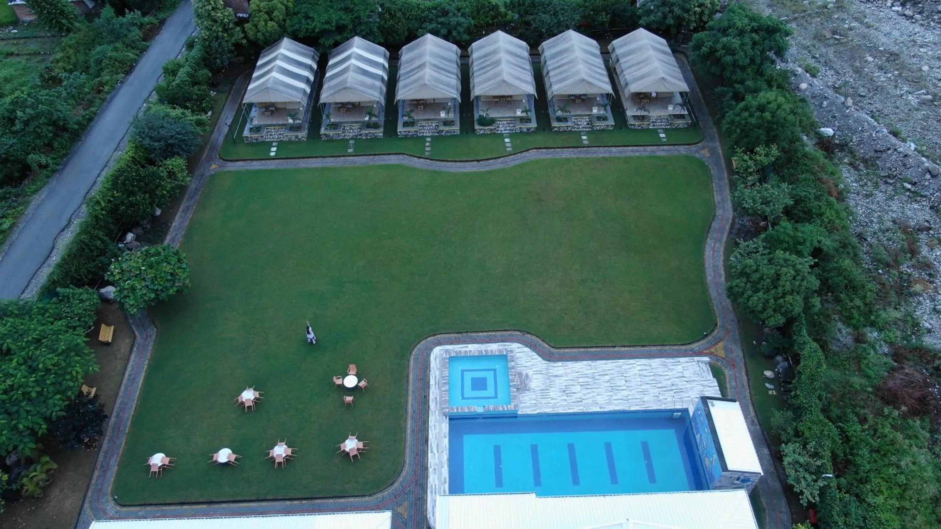 Four Banyans Spirit & Nature Resort