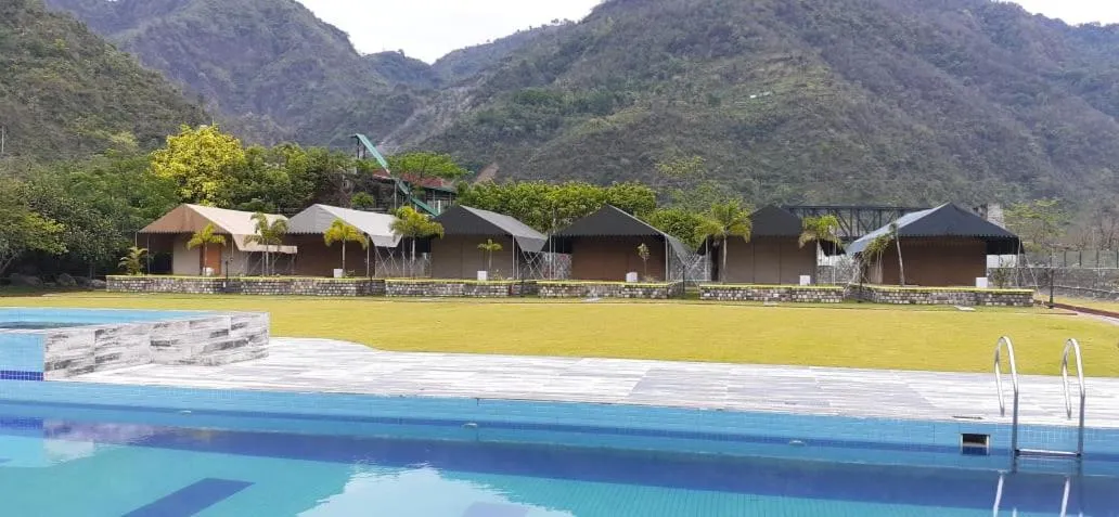 Four Banyans Spirit & Nature Resort