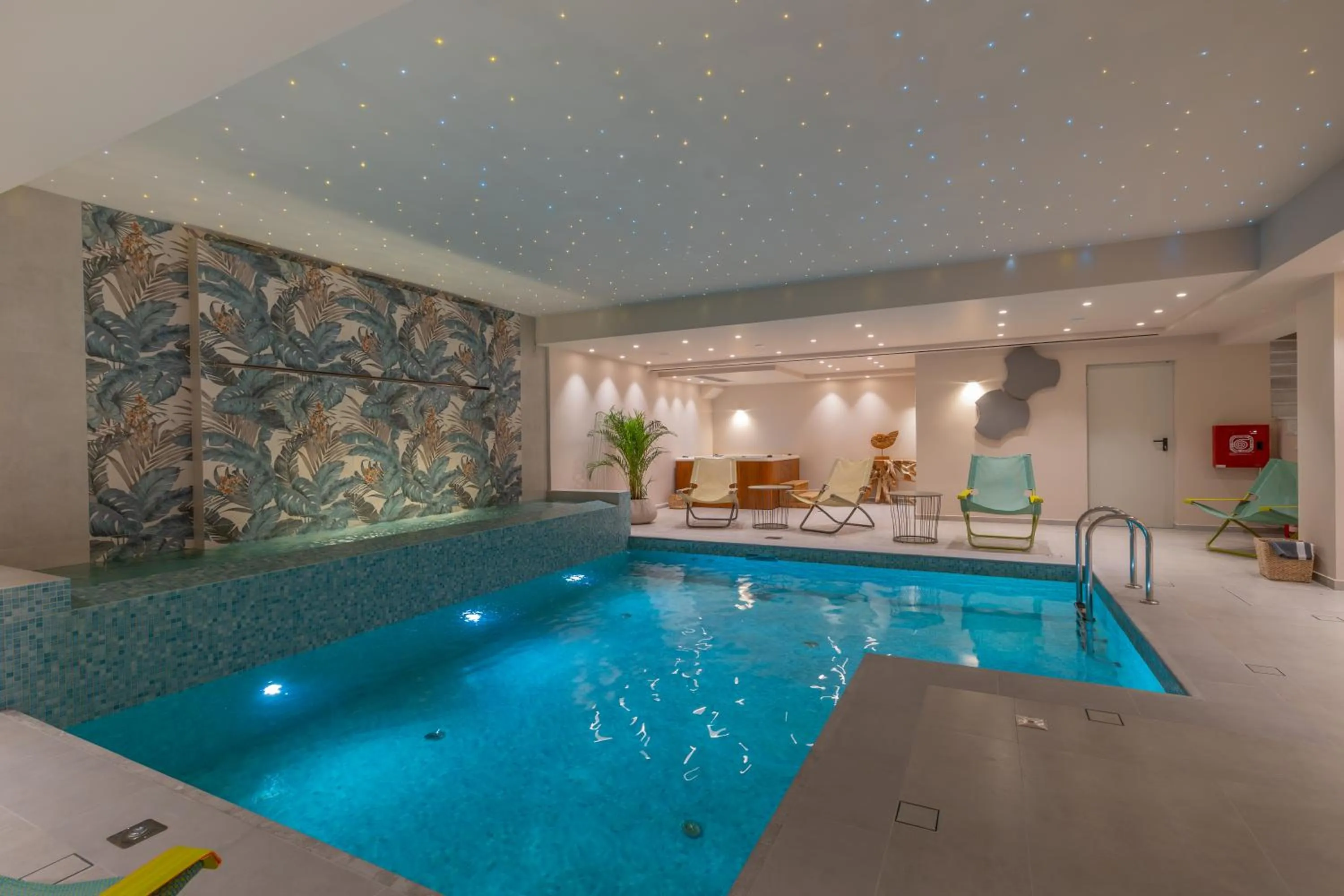 Ionian Plaza Hotel & Spa