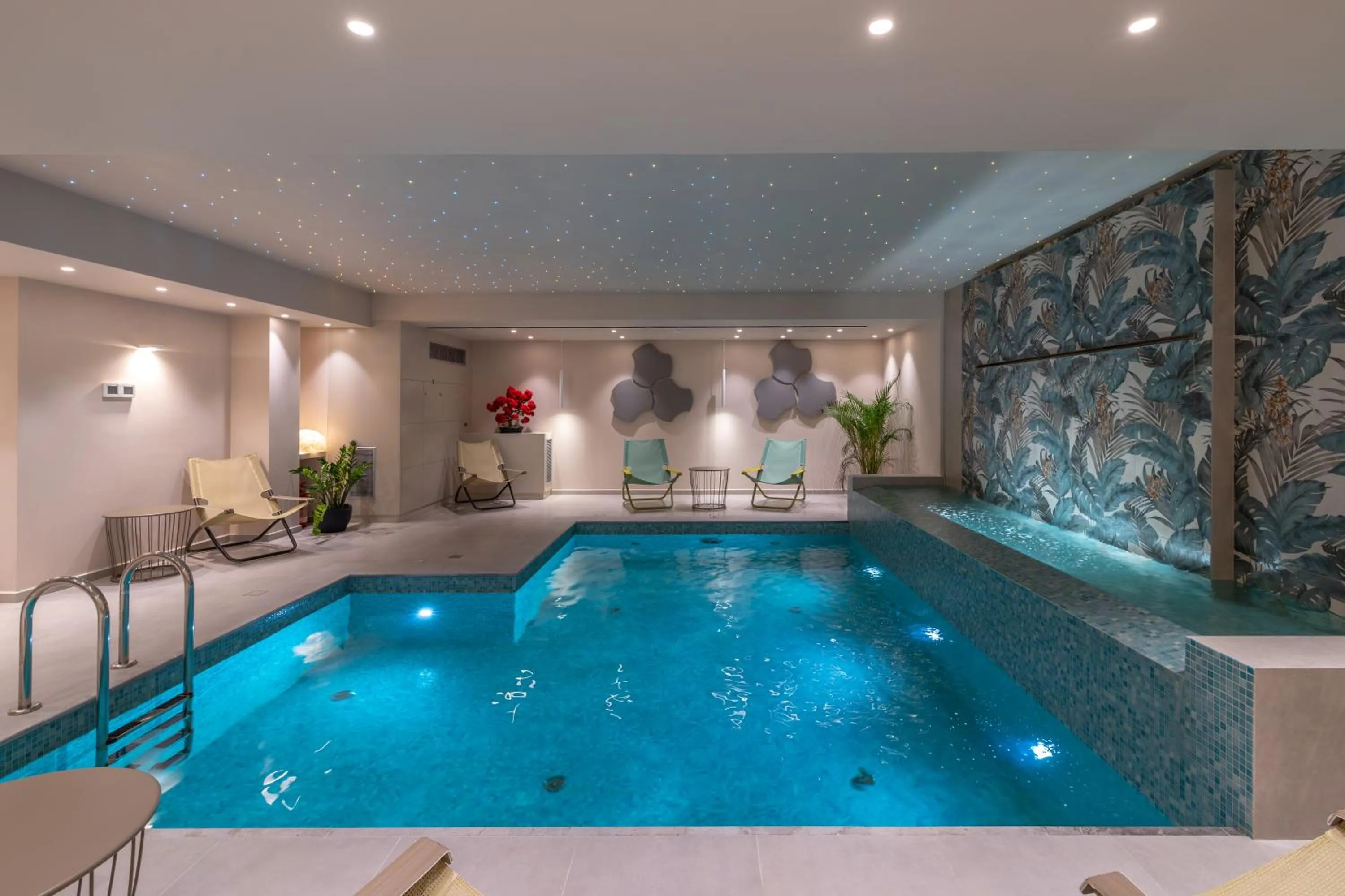 Ionian Plaza Hotel & Spa