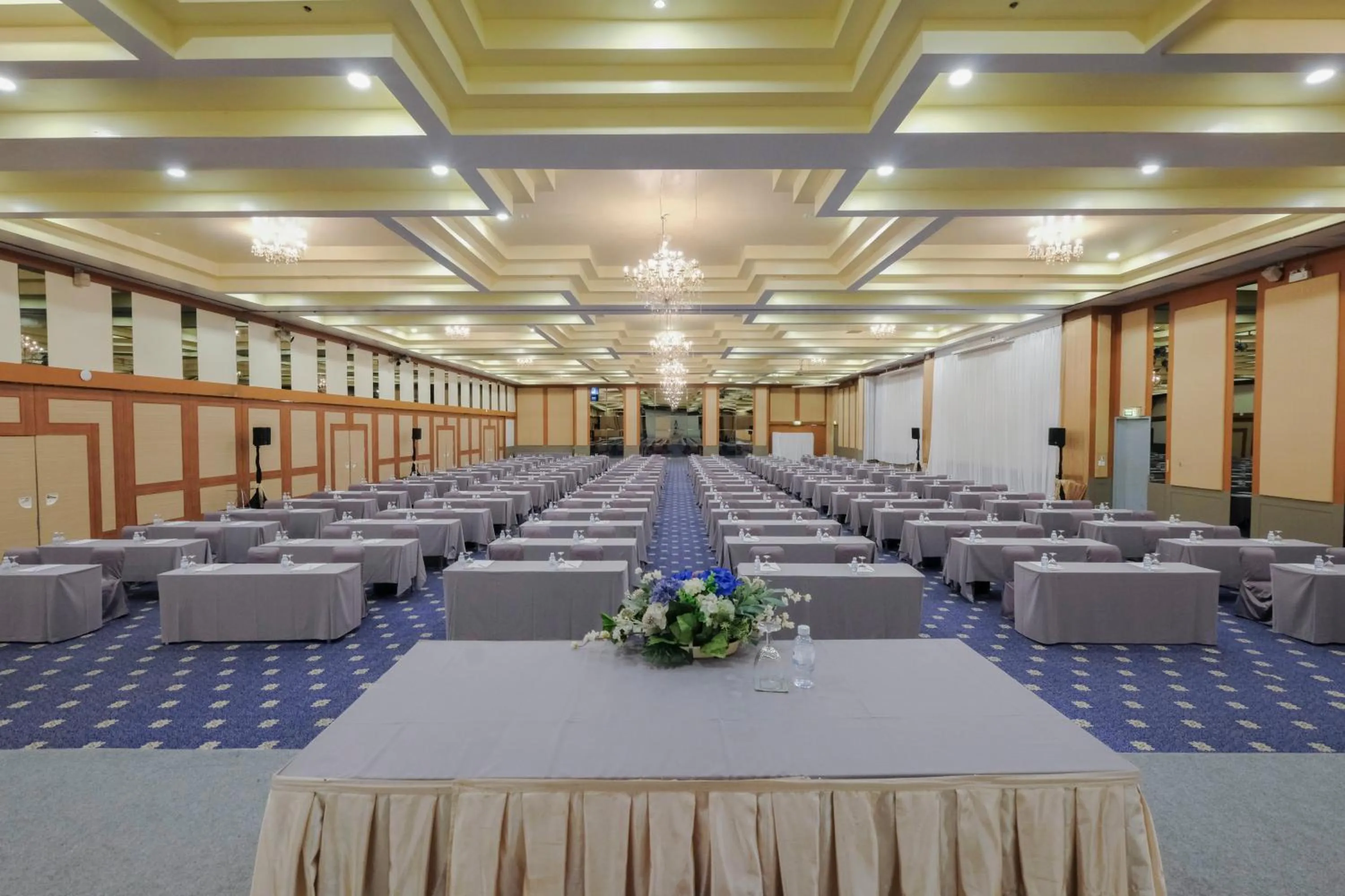 Meeting/conference room in Royal Phuket City Hotel