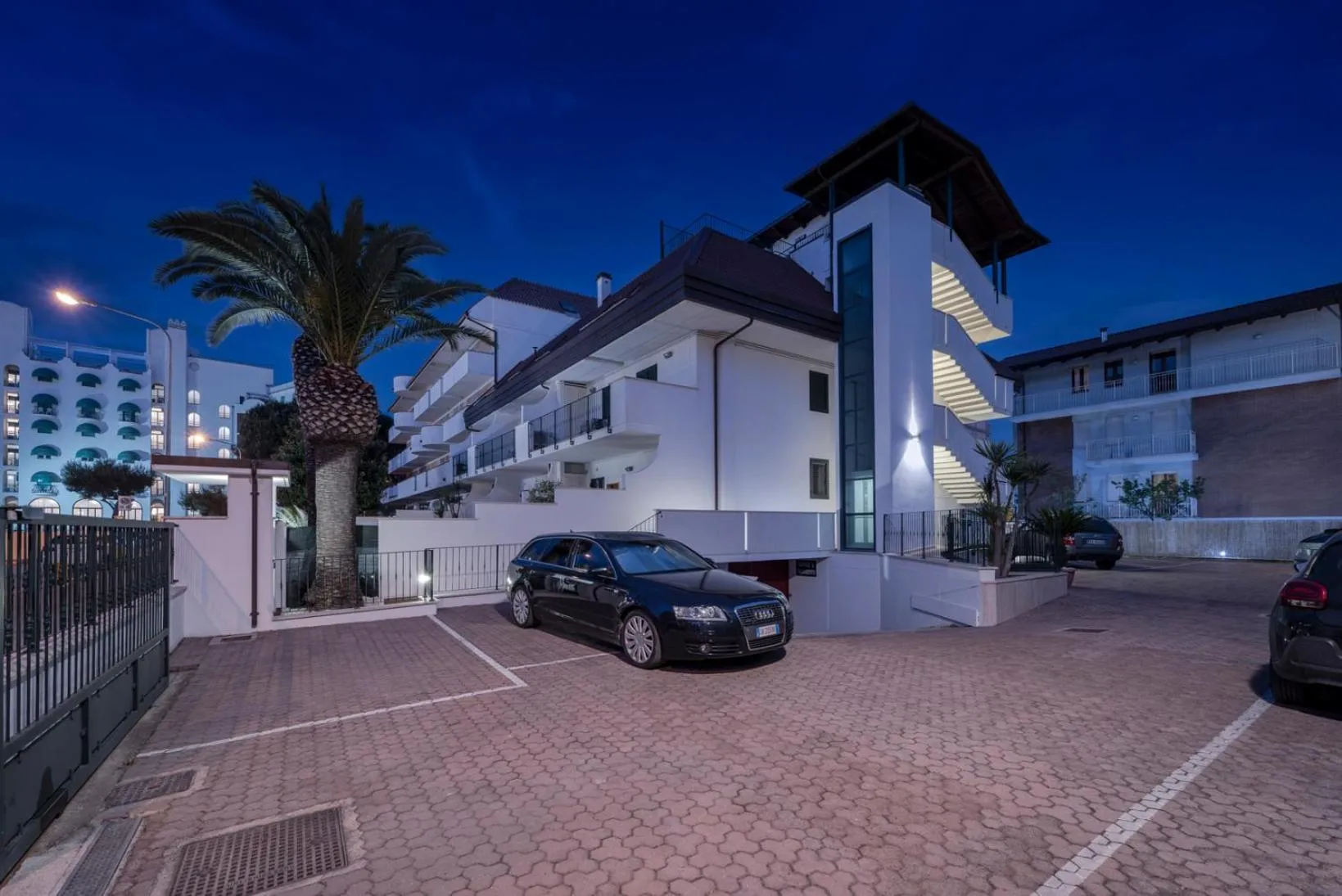 Night in Residence Dolcemare