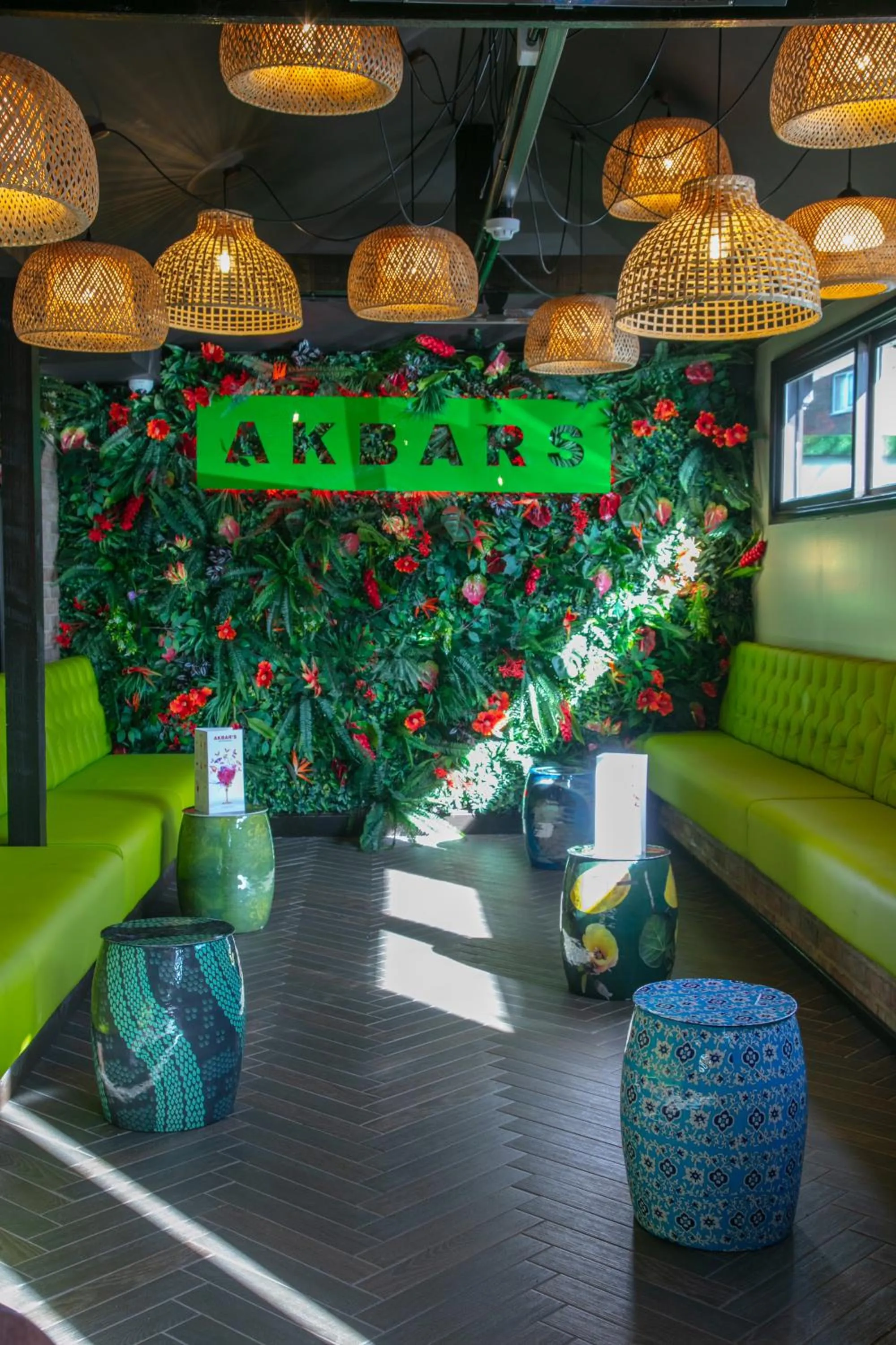 Restaurant/places to eat in Hotel Balmoral