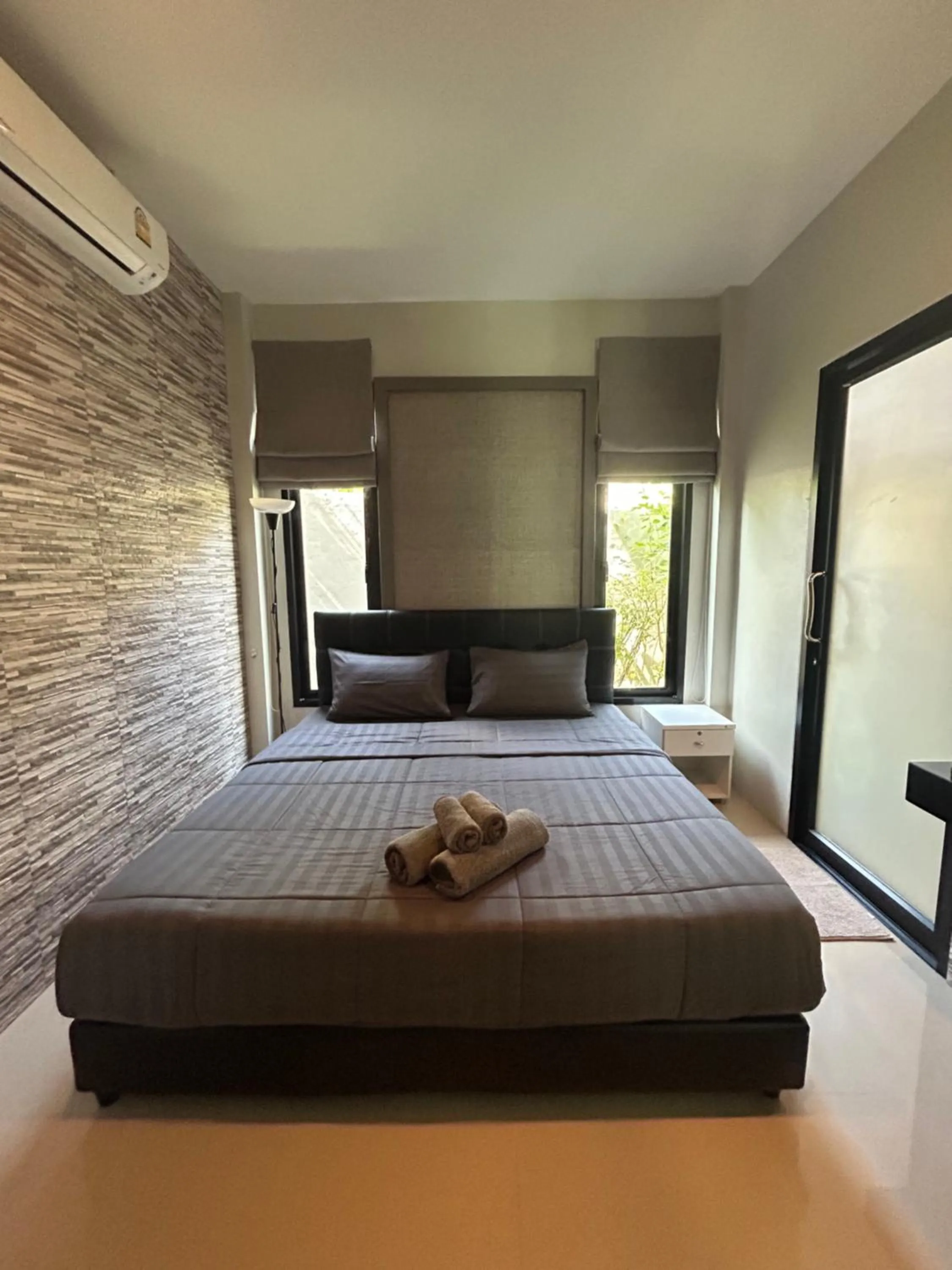 Bed in Baan Fran Sim Da