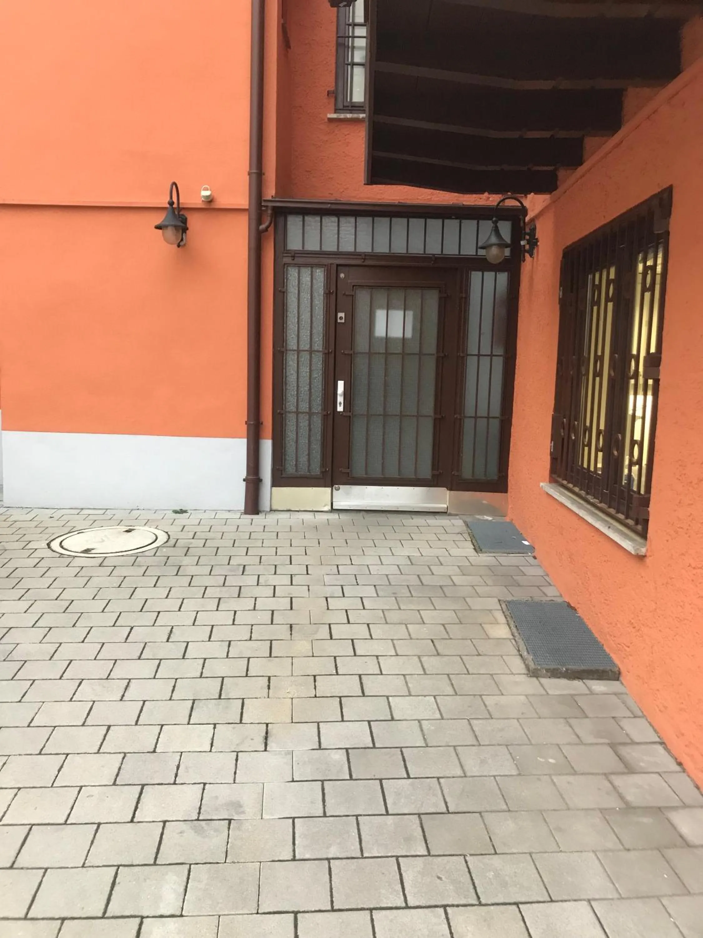 Facade/entrance in Stadt Apartment