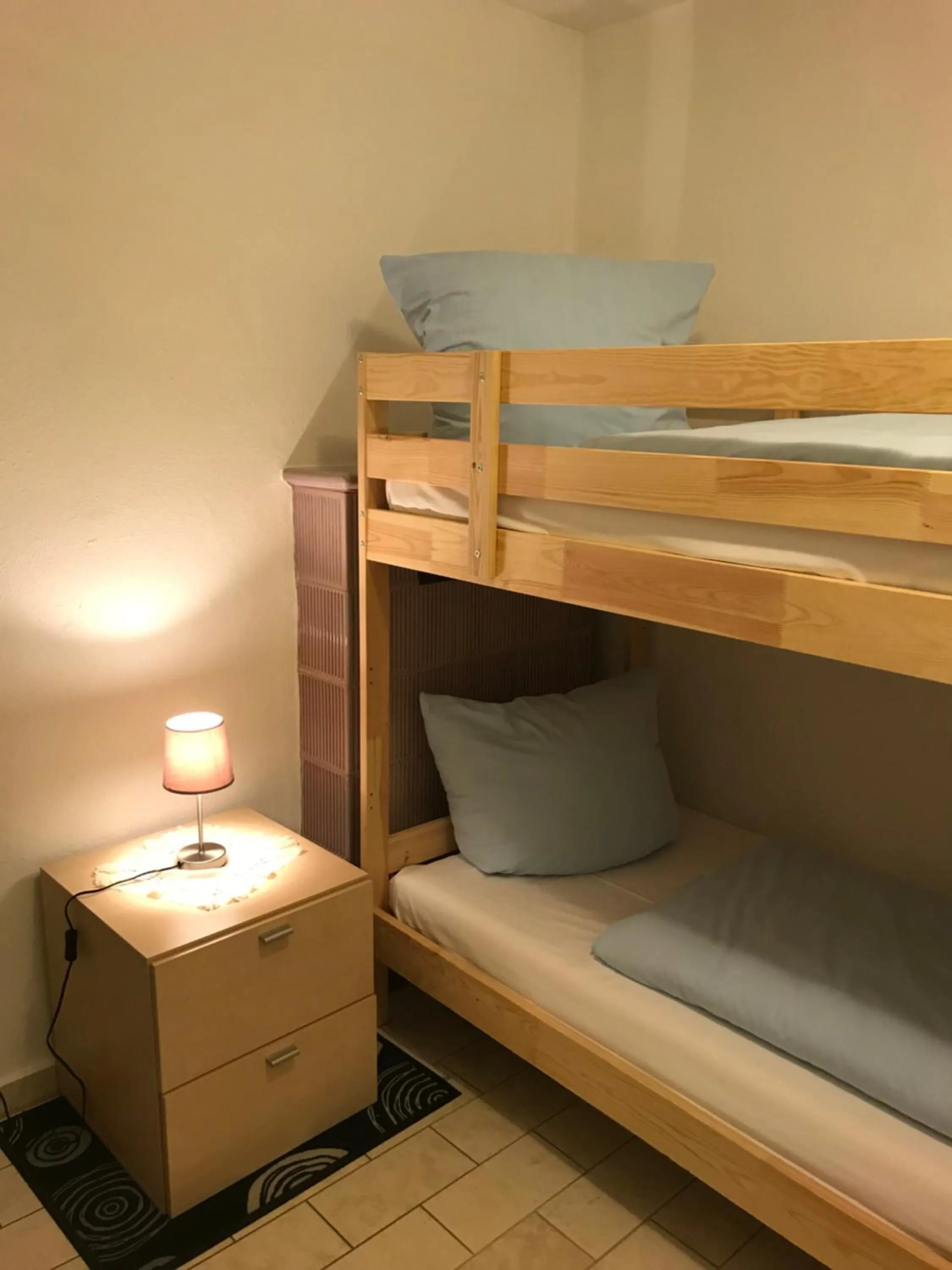 bunk bed in Stadt Apartment