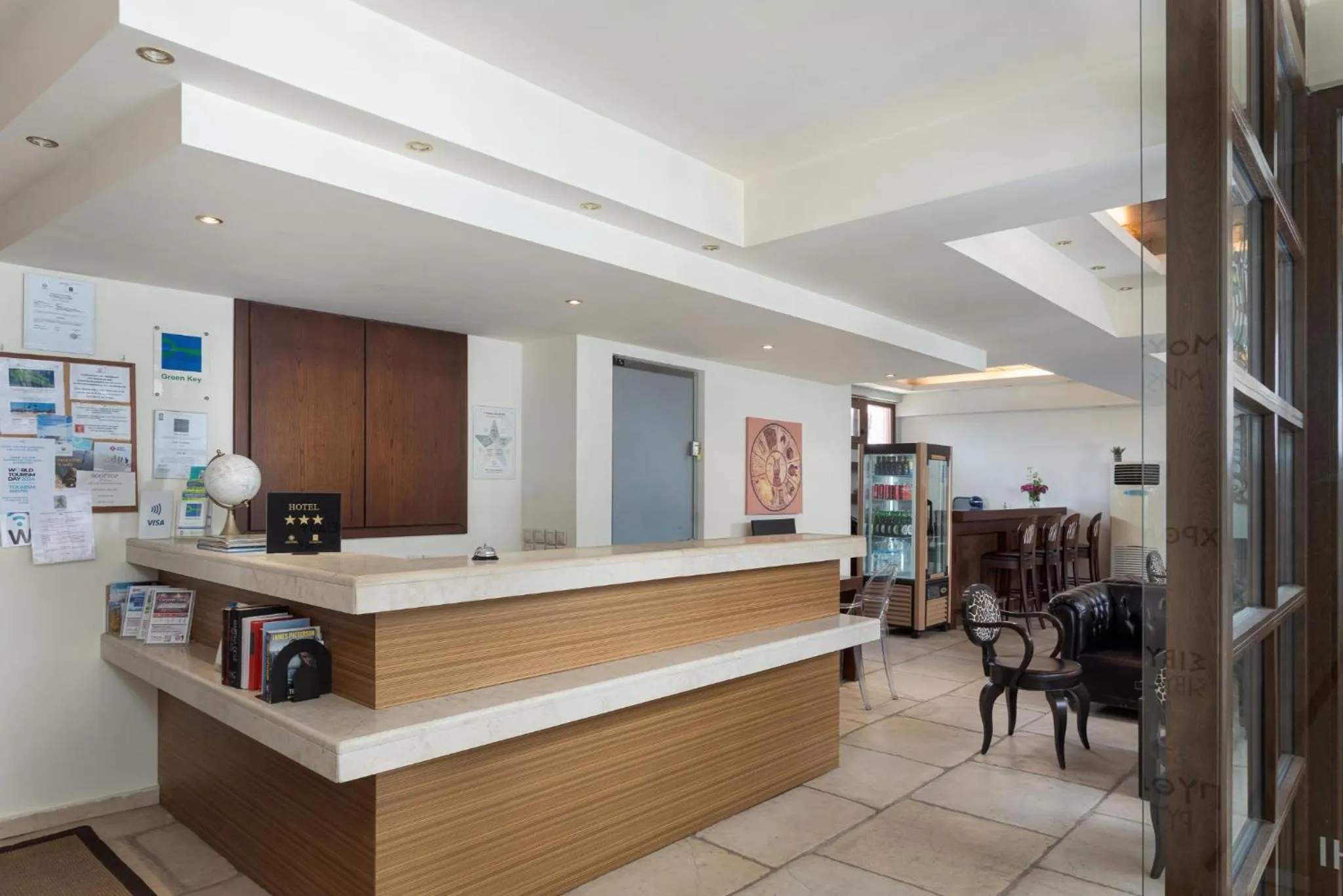 Lobby or reception in Hotel Leto Delphi