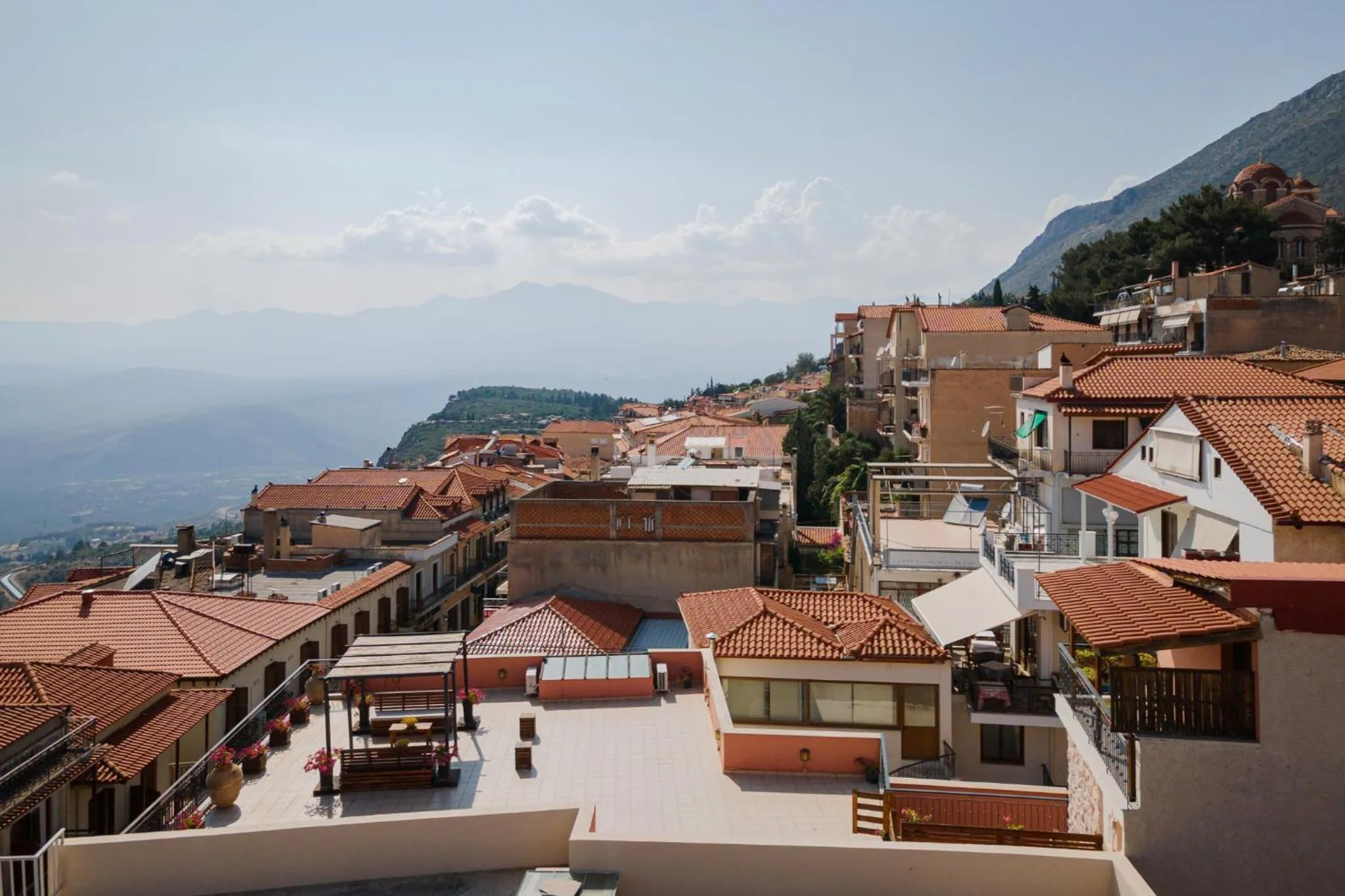 Day in Hotel Leto Delphi