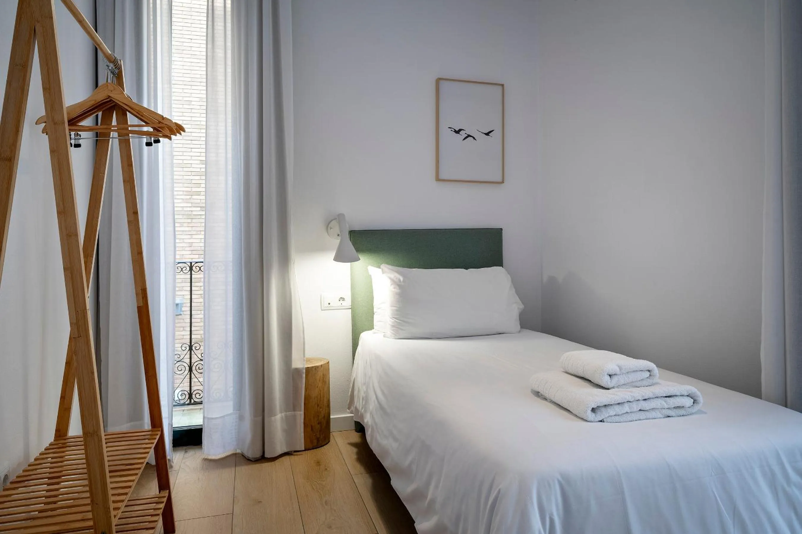 Bedroom, Bed in Verdi Habitat Apartments
