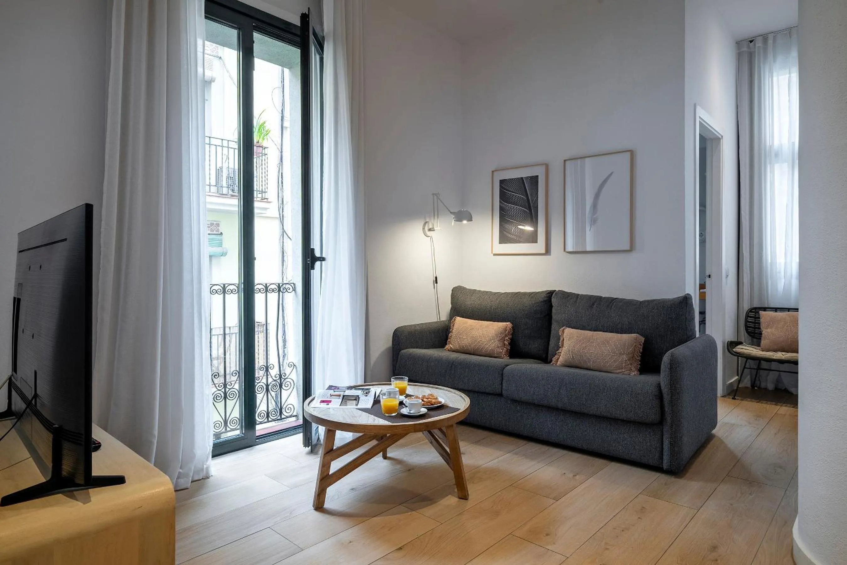 Living room in Verdi Habitat Apartments