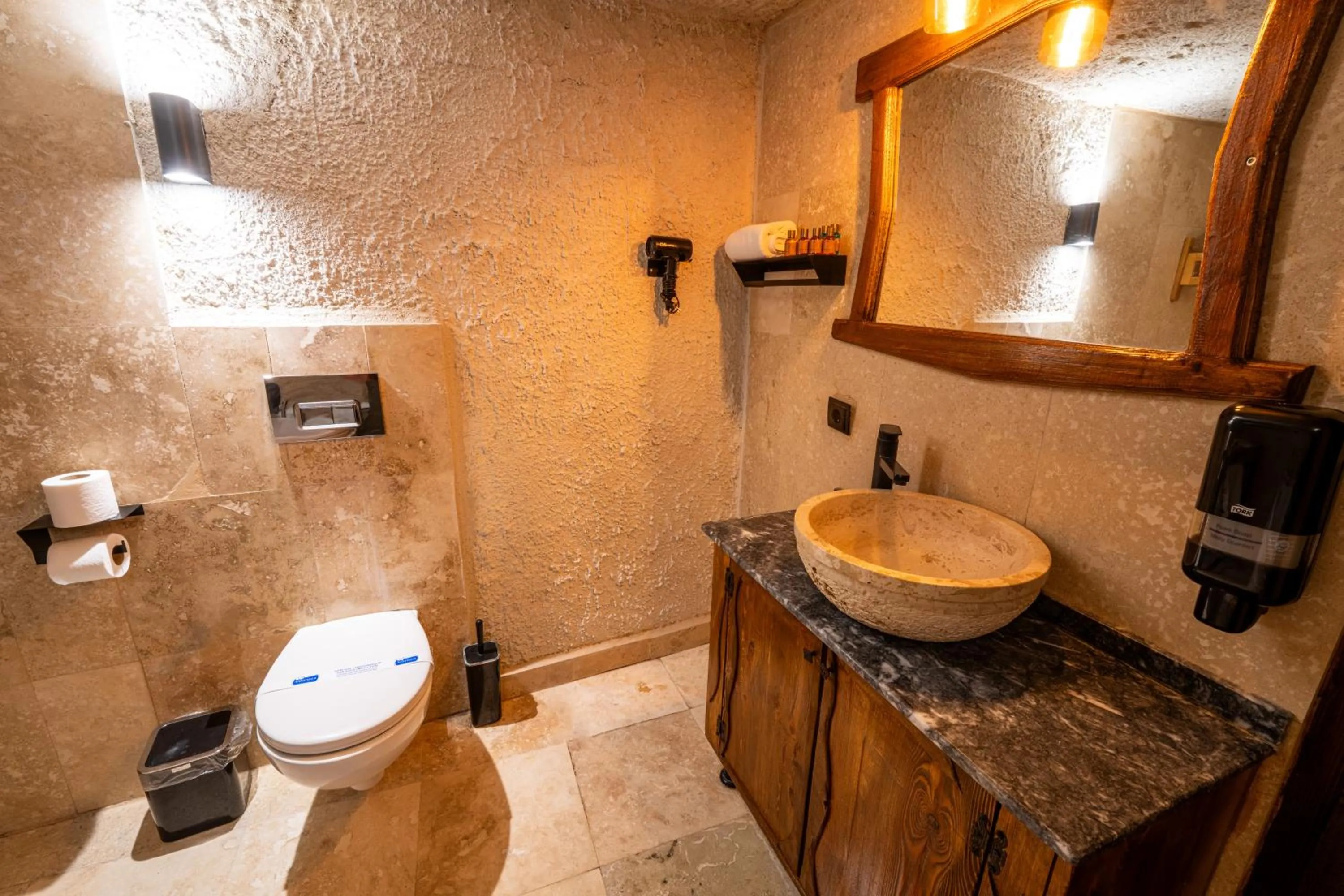 Bathroom in Sunset Cave
