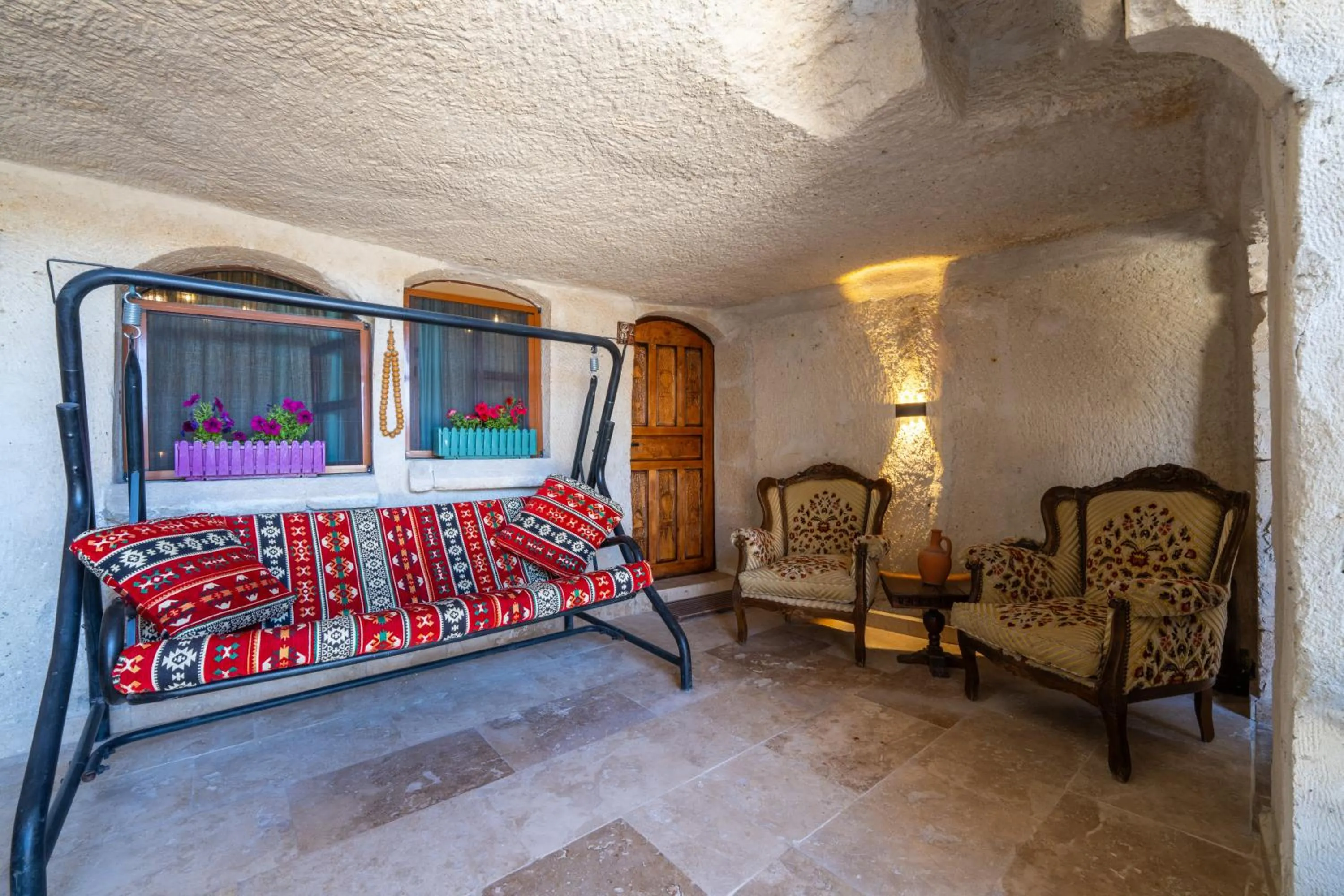 Seating area in Sunset Cave