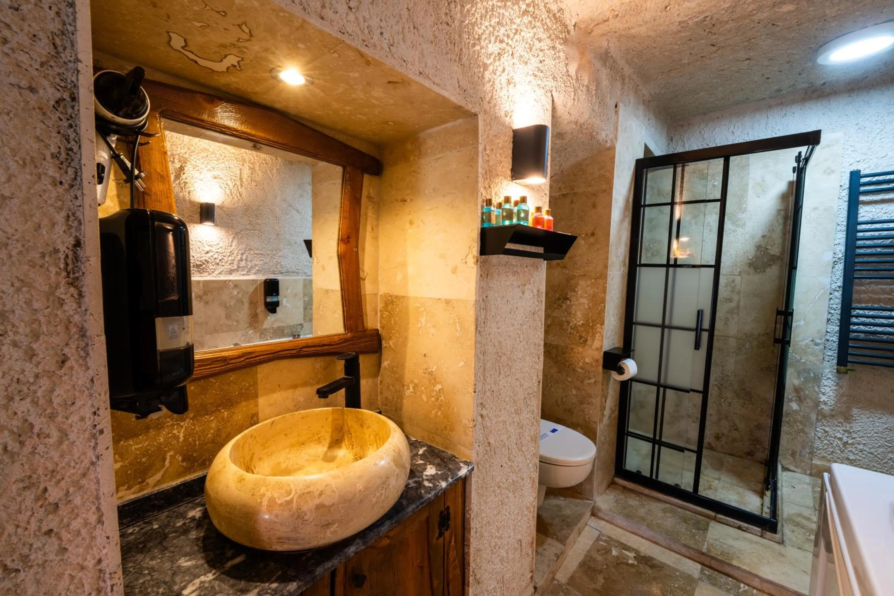 Bathroom in Sunset Cave