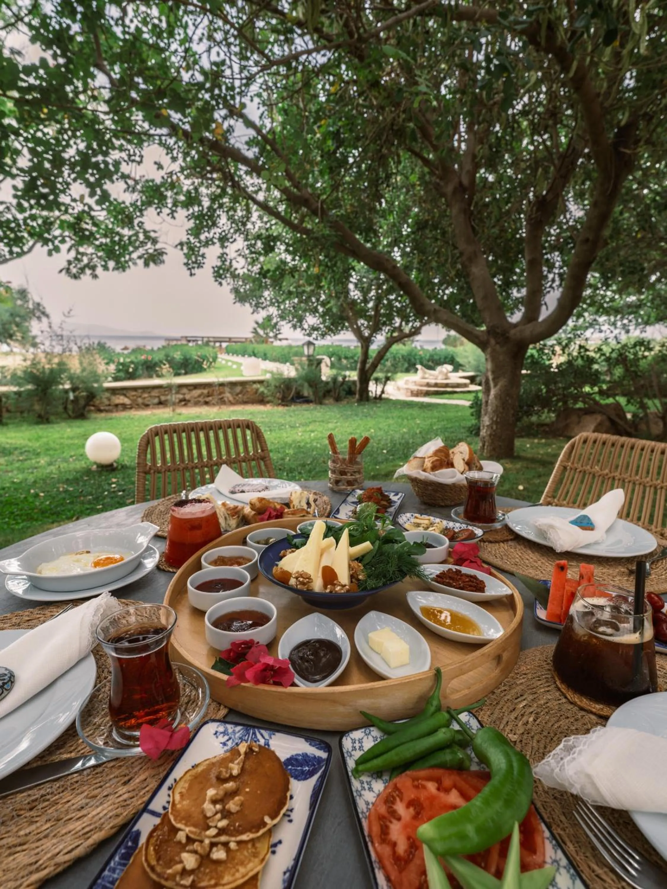 Restaurant/places to eat in Flow Datca Surf & Beach Hotel