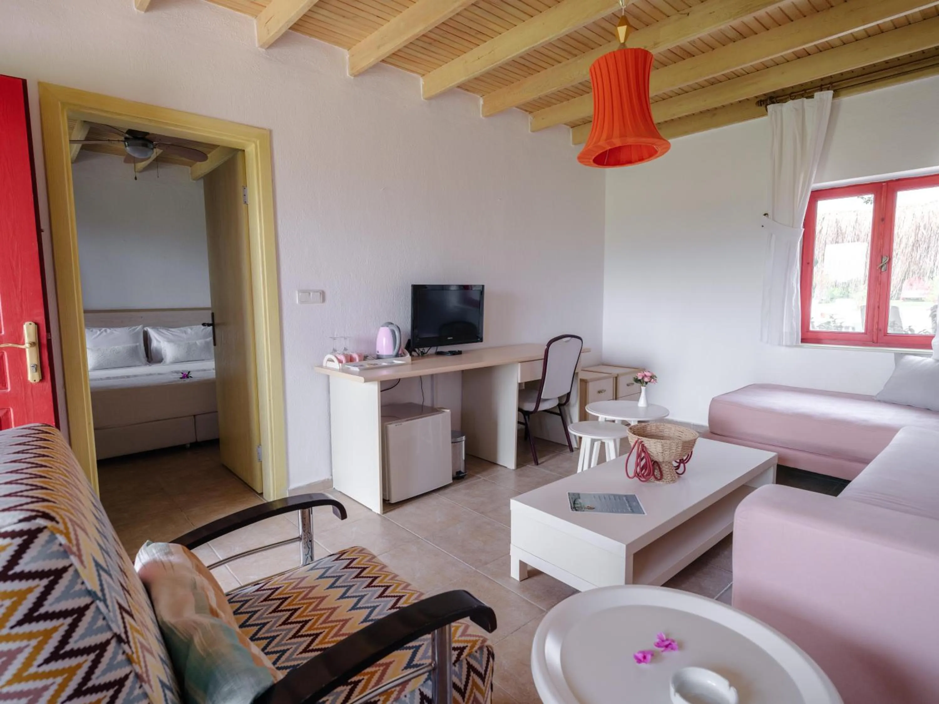 Photo of the whole room in Flow Datca Surf & Beach Hotel