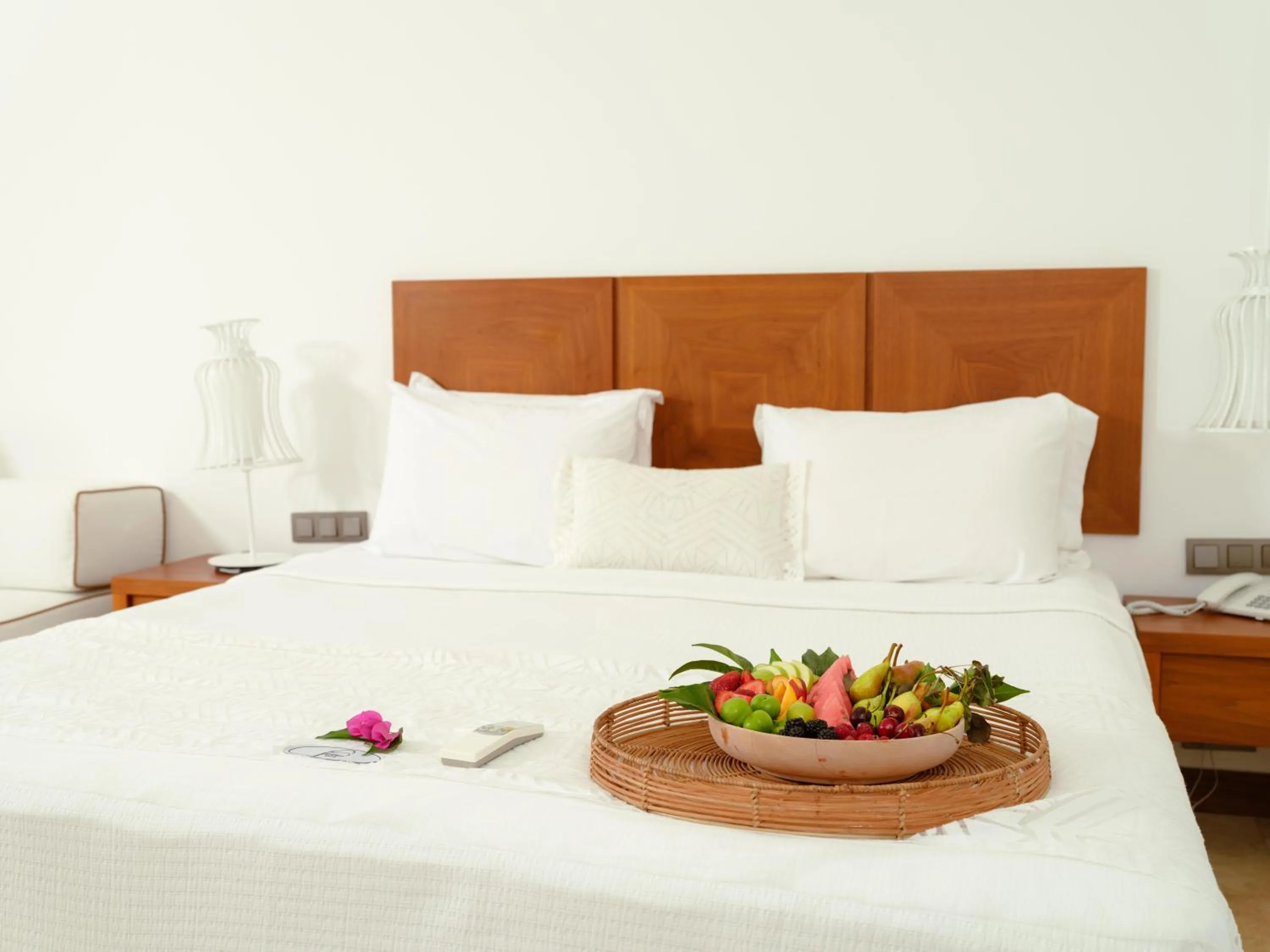 Photo of the whole room, Bed in Flow Datca Surf & Beach Hotel