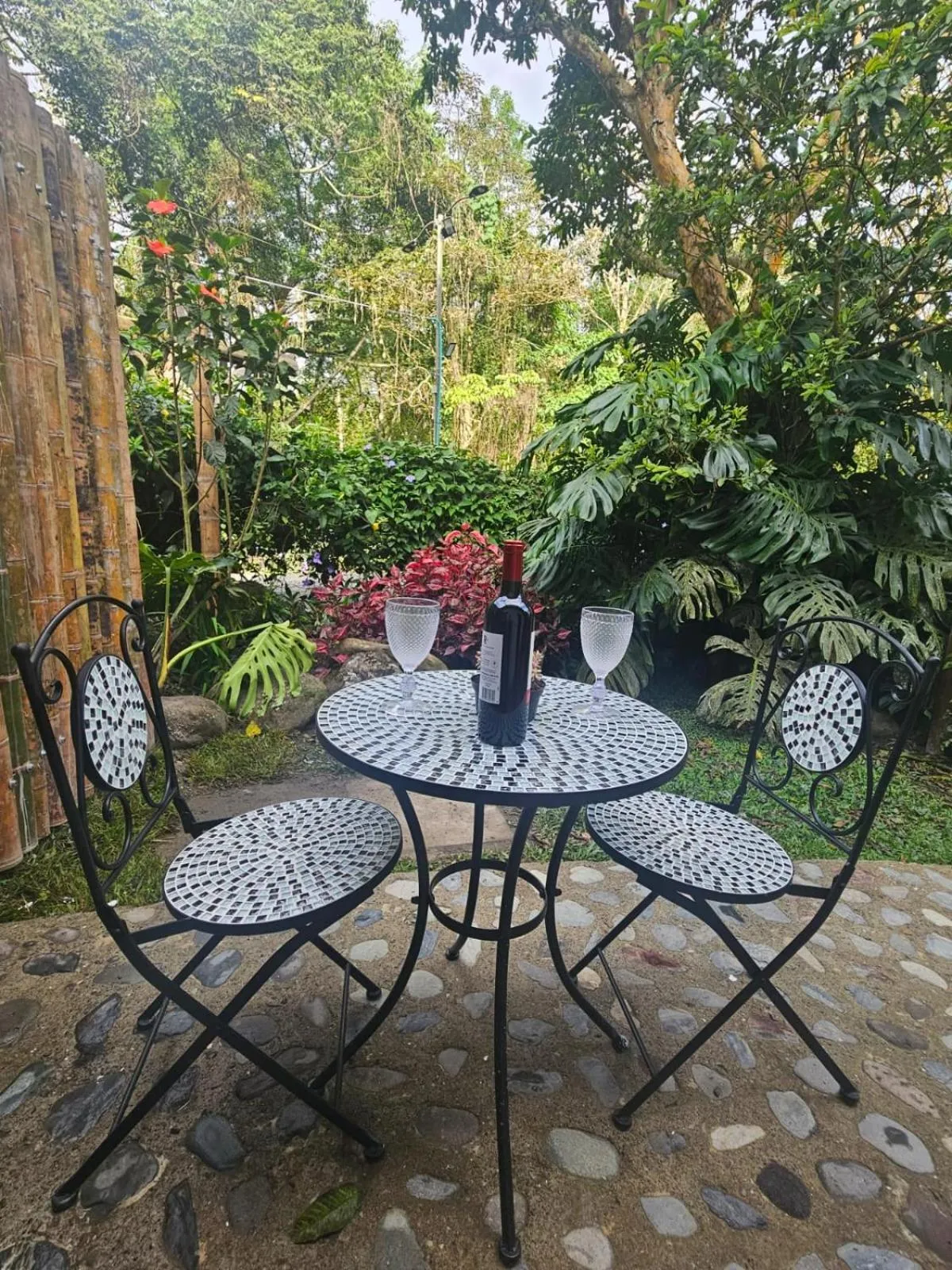 Patio in Ecohotel Piedemonte