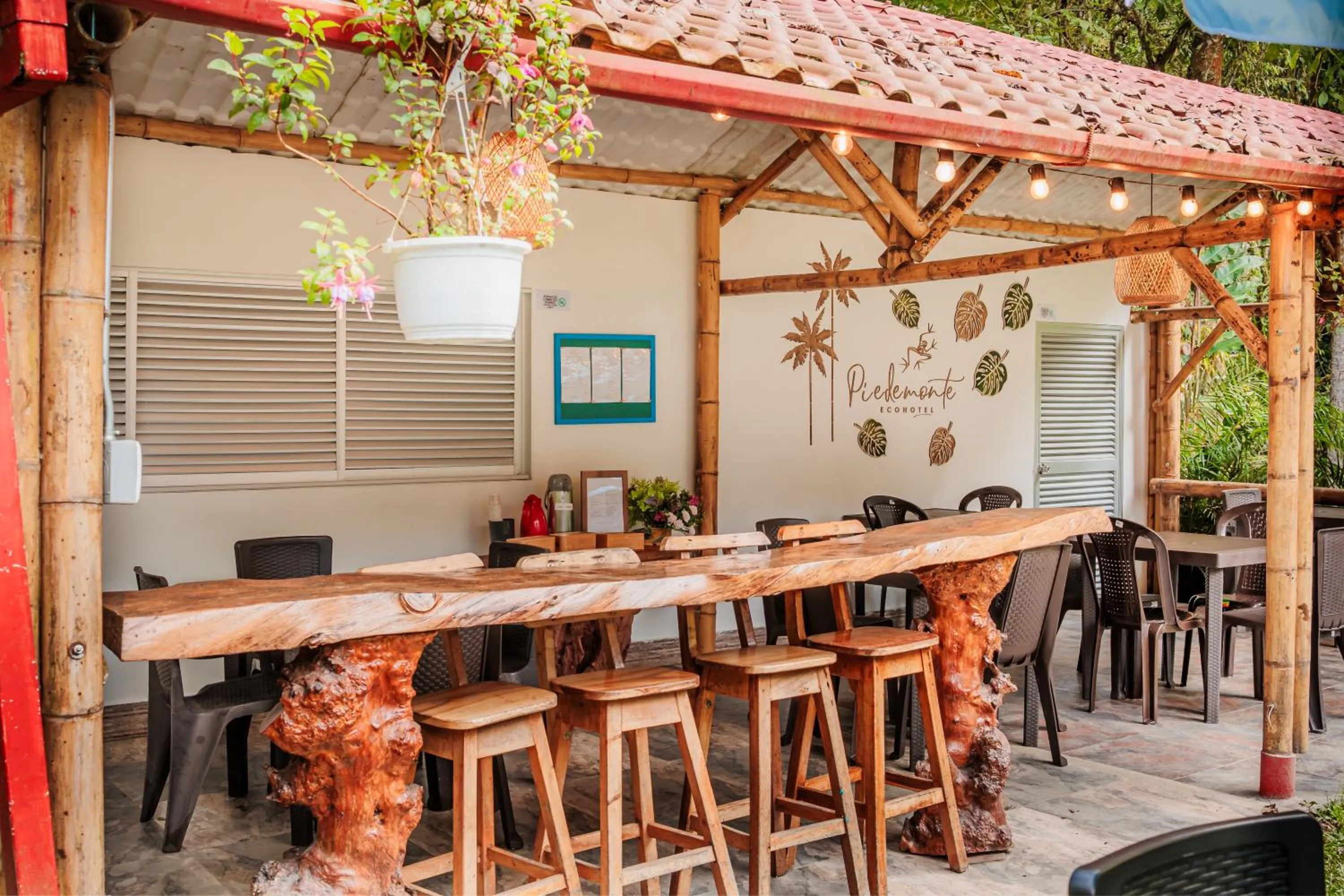 Restaurant/places to eat in Ecohotel Piedemonte