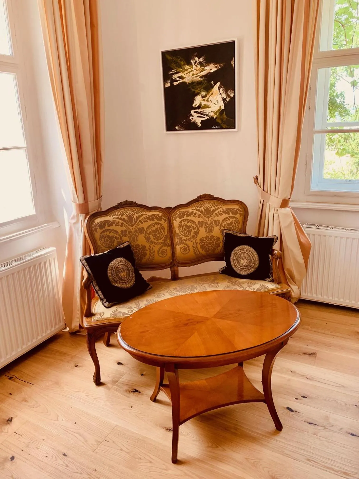 Seating area in Schloss Mühldorf