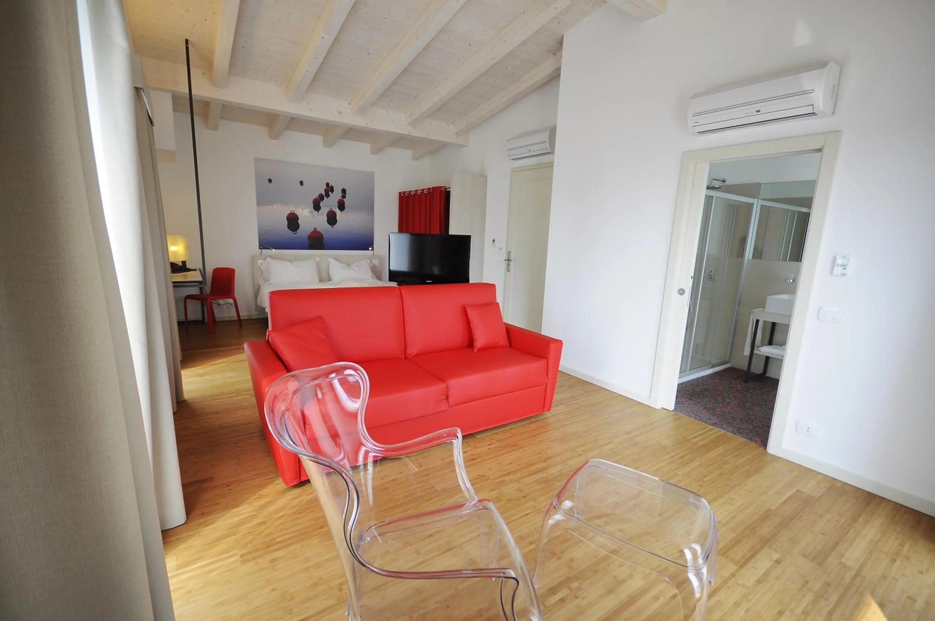 Seating area in Energy Hotel