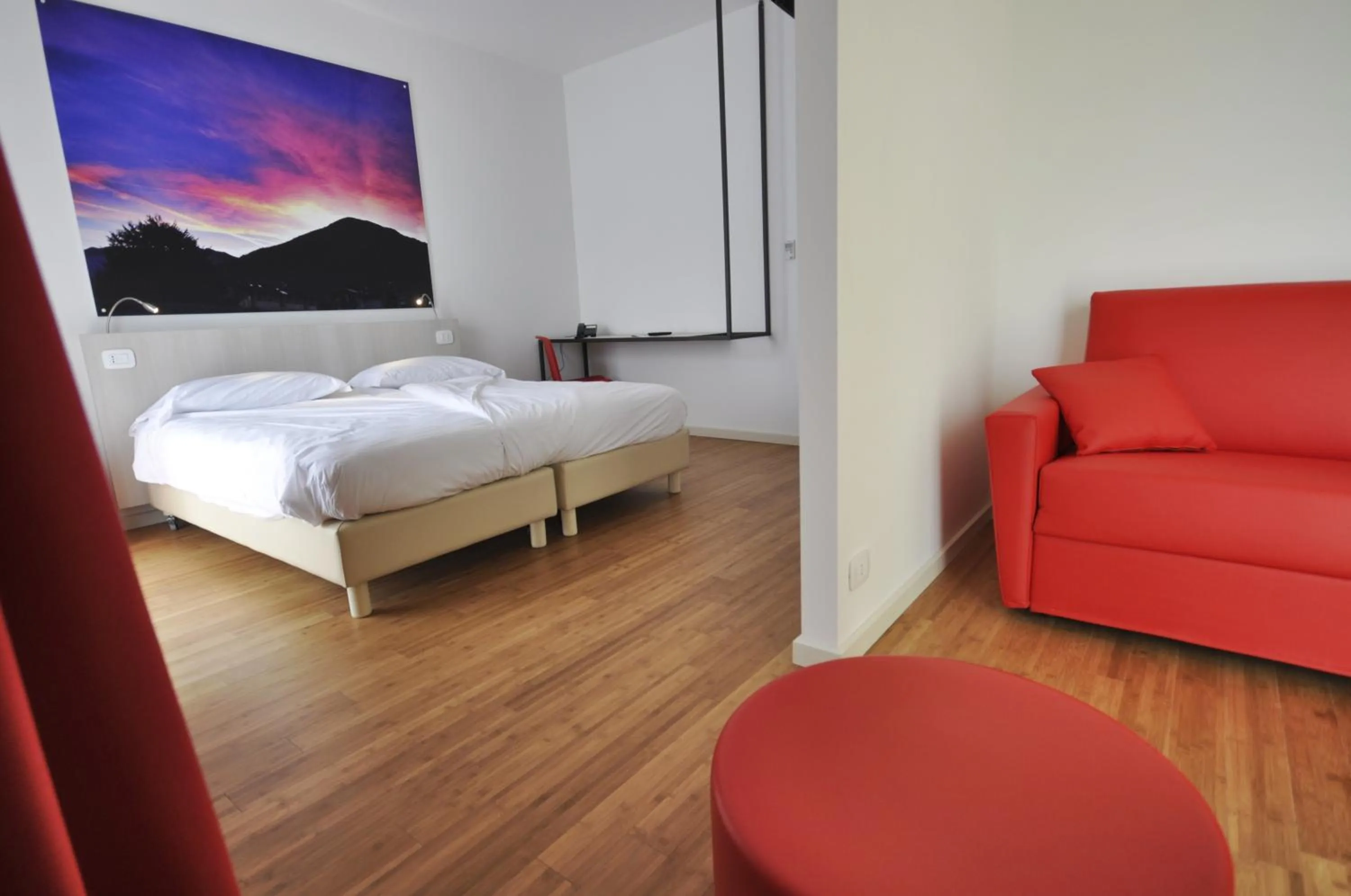 Photo of the whole room, Bed in Energy Hotel