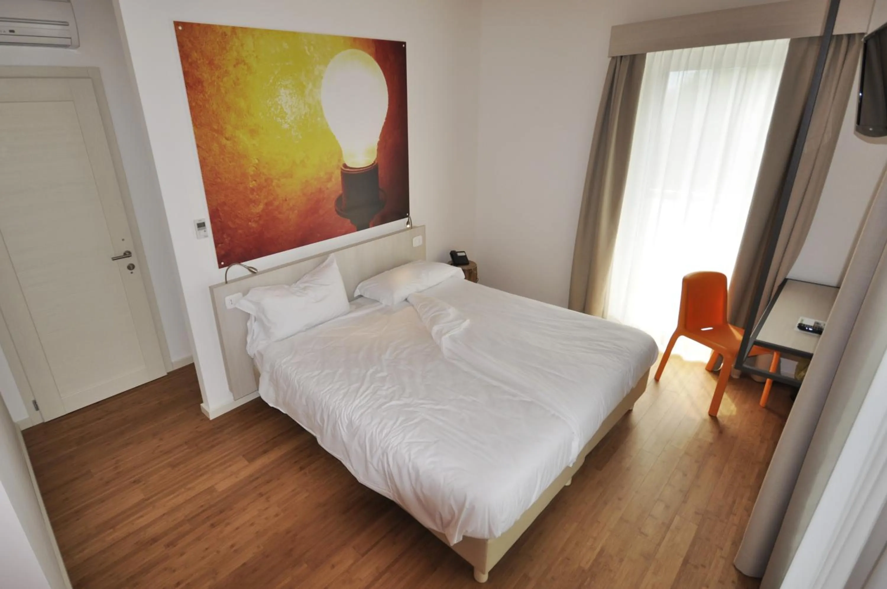 Day, Bed in Energy Hotel