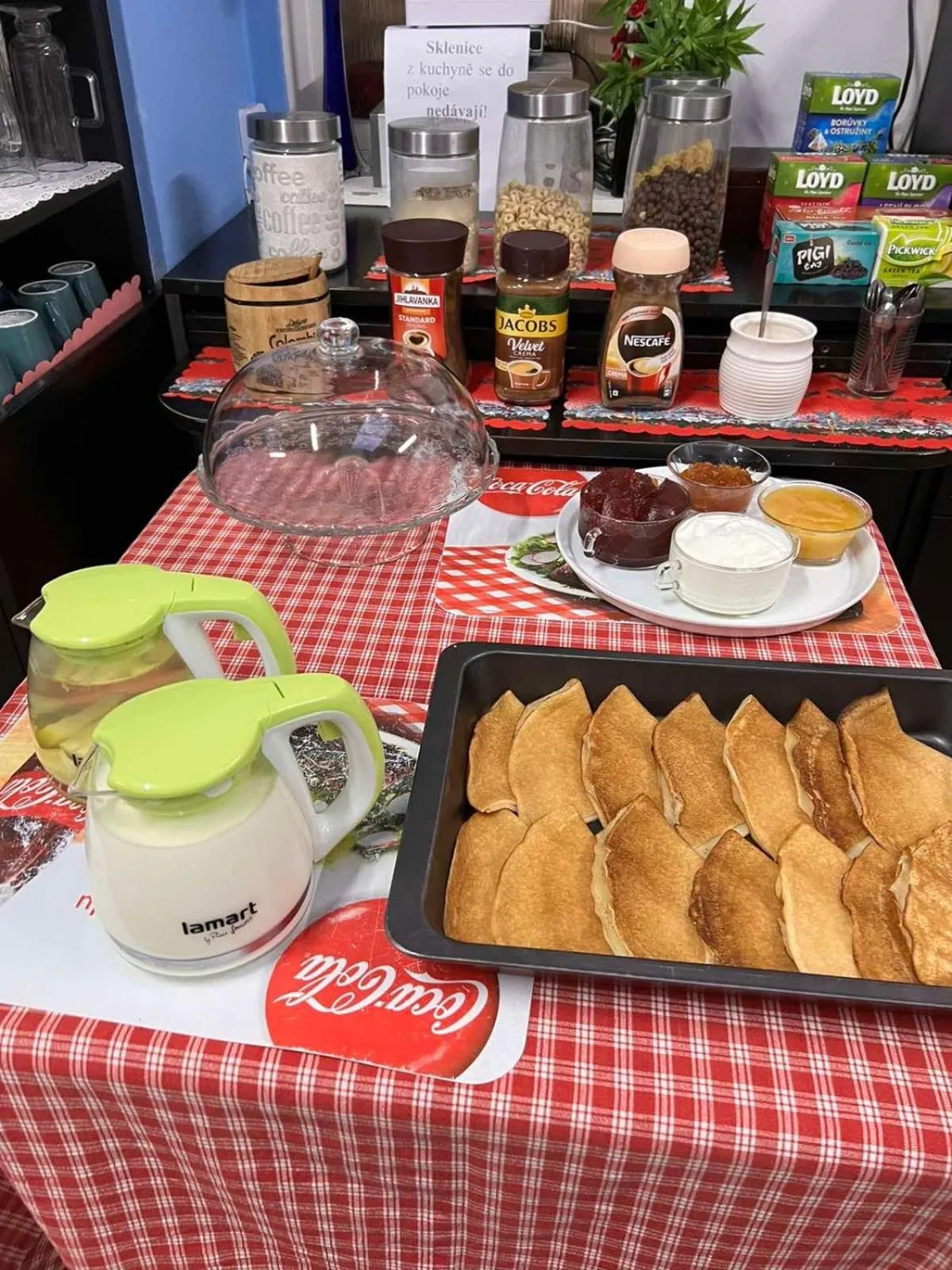 Breakfast in Aladin Praha