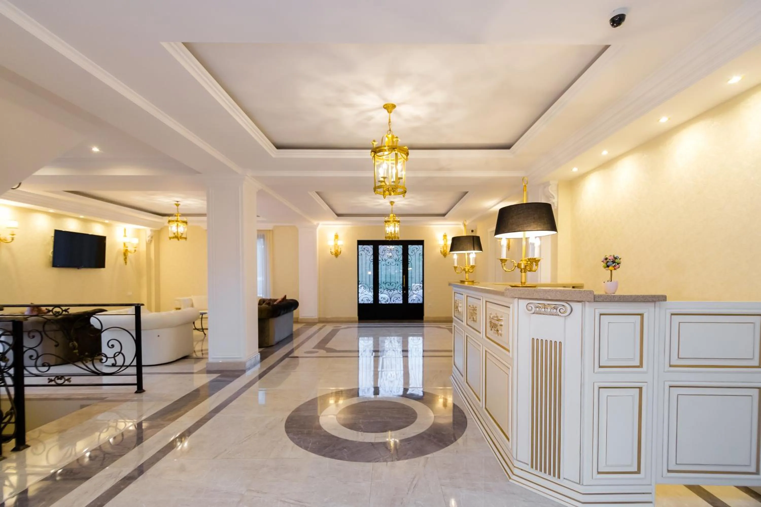 Lobby or reception, Bed in Orchid Boutique Hotel