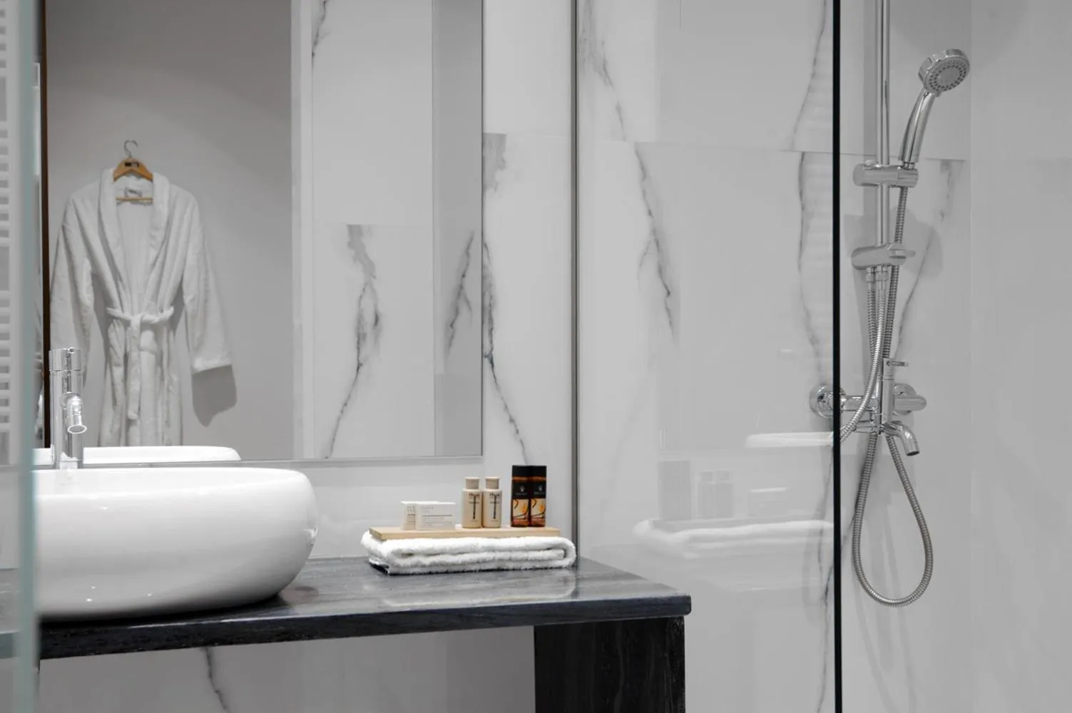 Bathroom in Acropolis Ami Boutique Hotel