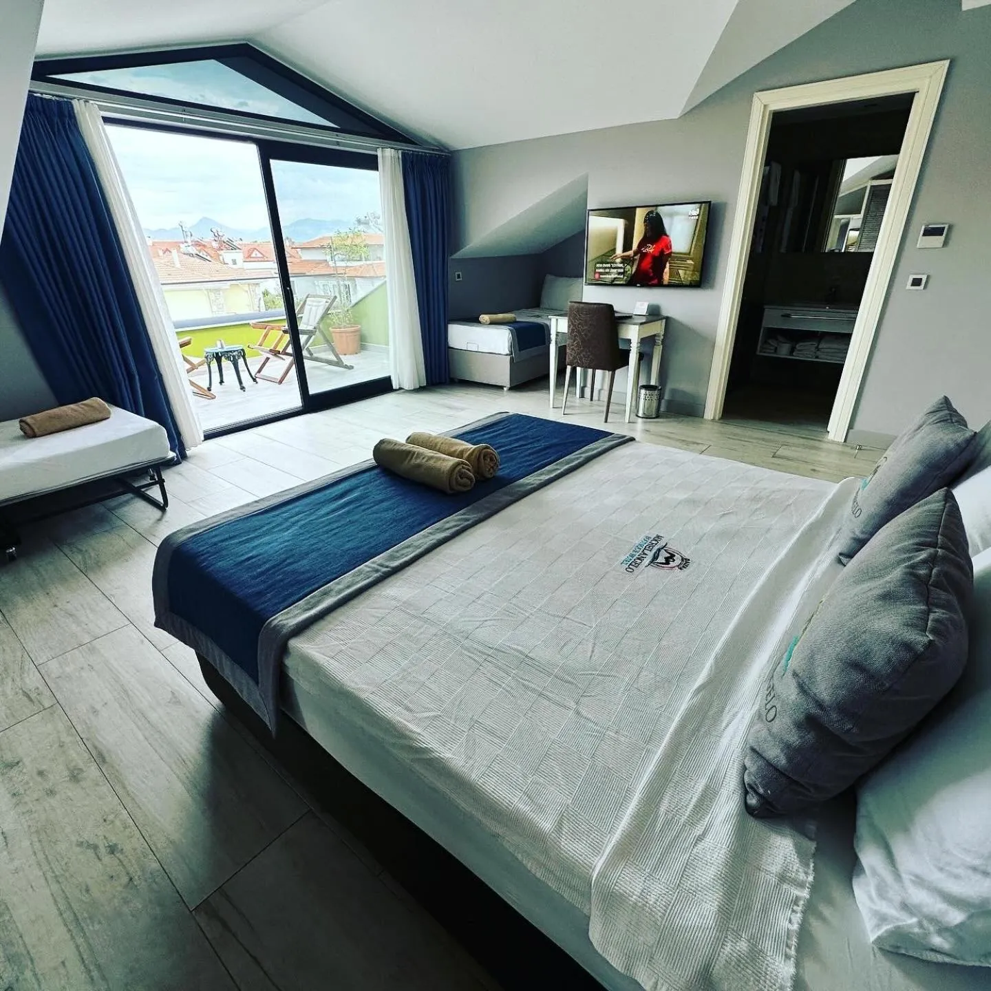 Photo of the whole room, Bed in Michelangelo Boutique Hotel Dalyan