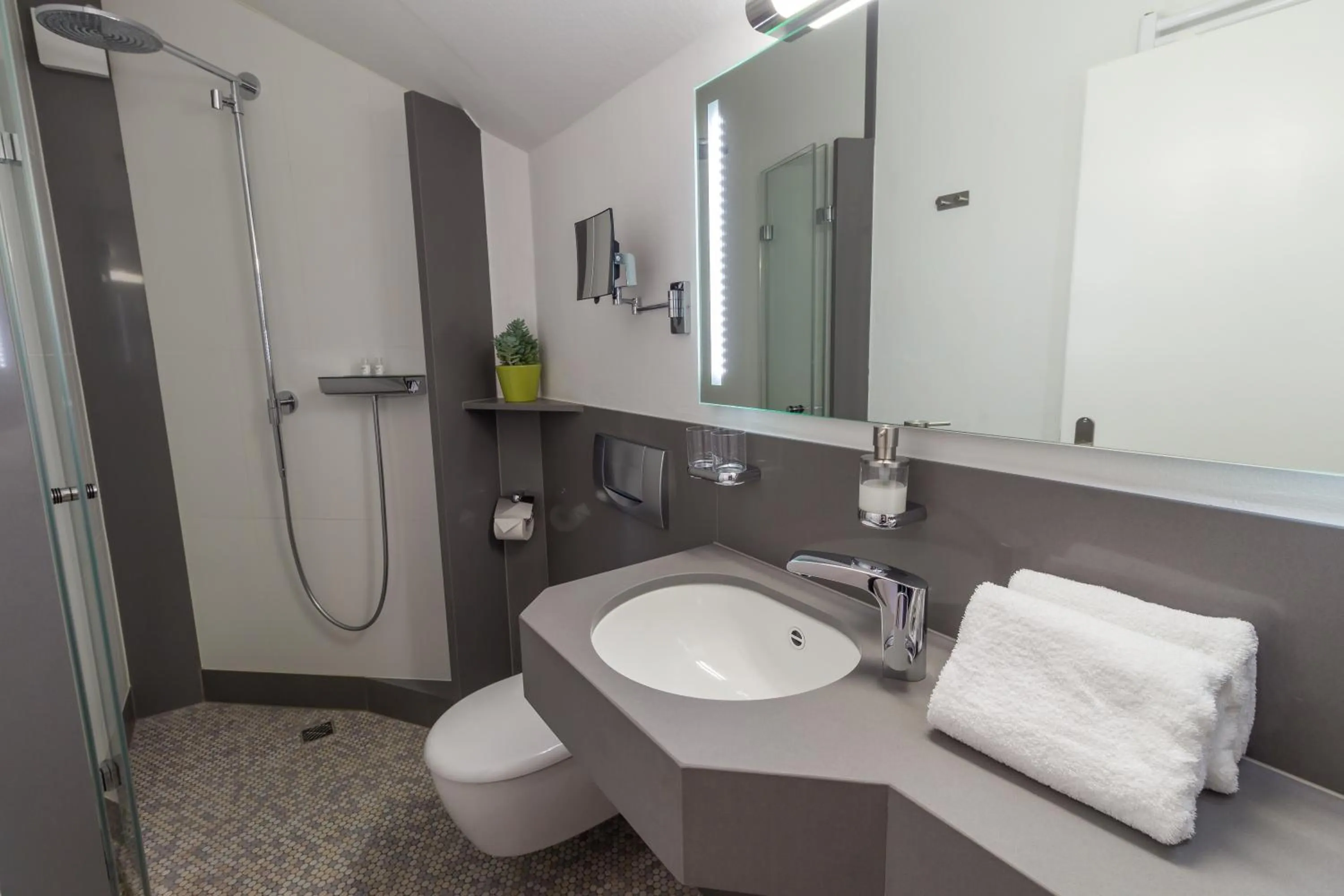 Bathroom in Gästehaus Burgblick