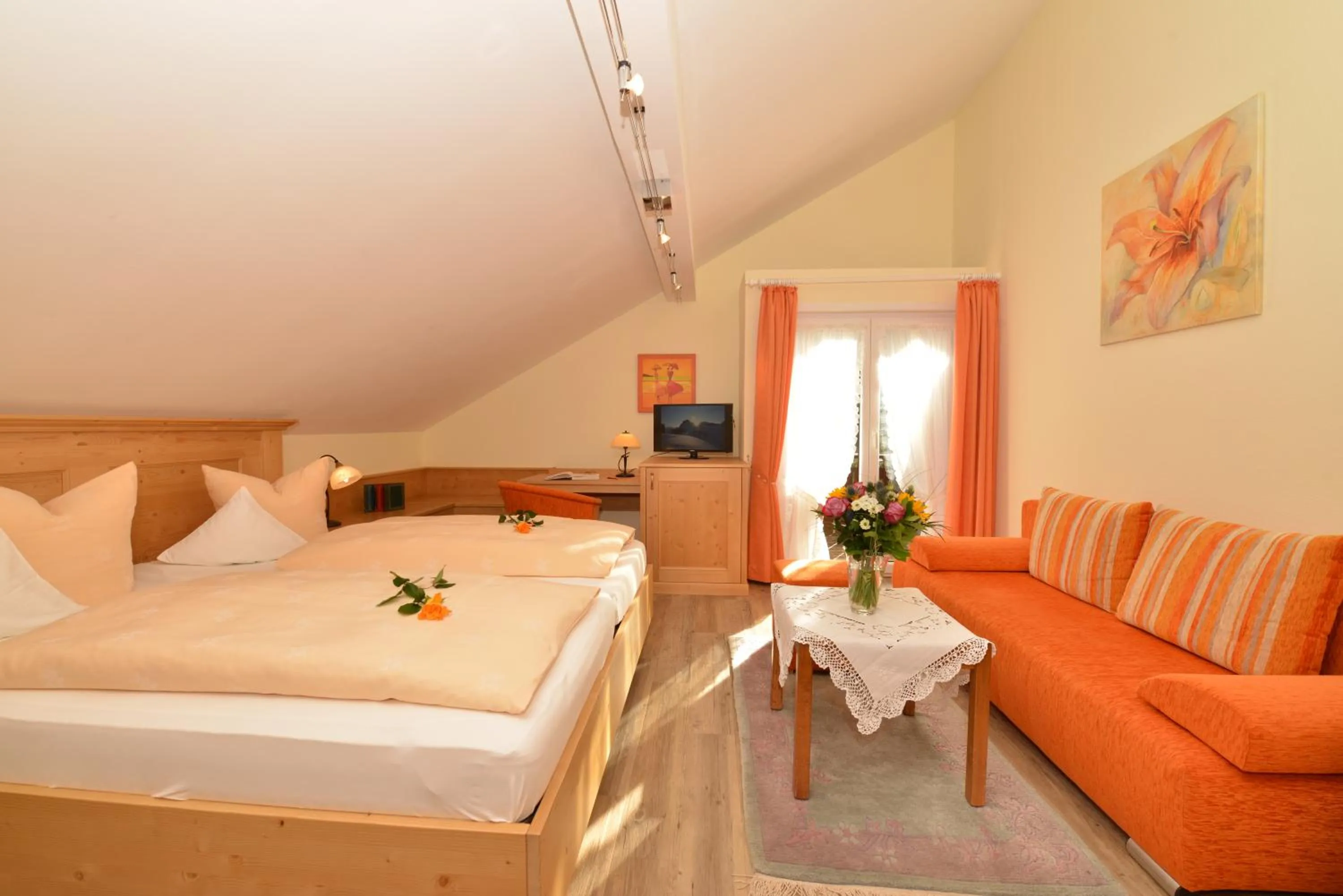 Property building, Bed in Herzen´s Landhaus