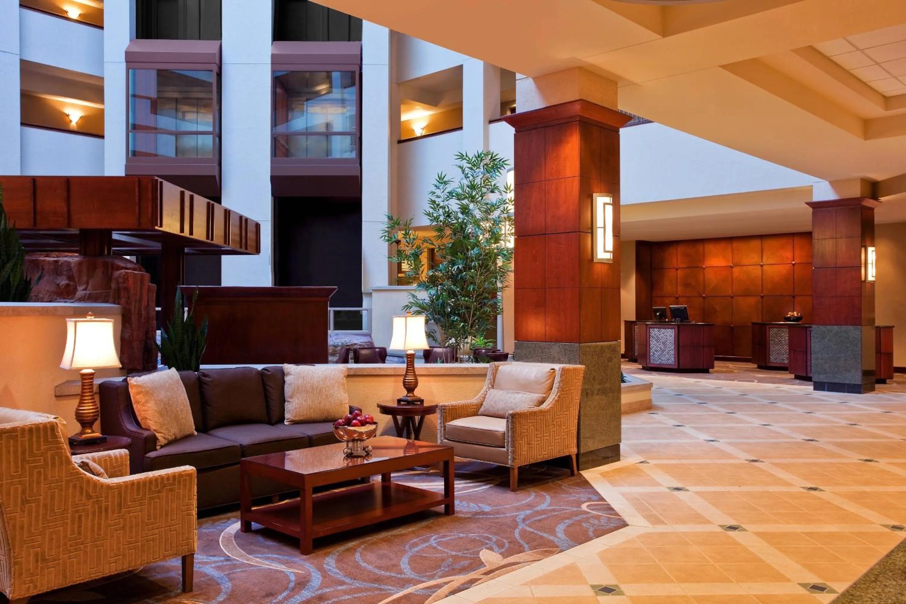 Lobby or reception in Sheraton Sioux Falls Hotel & Convention Center