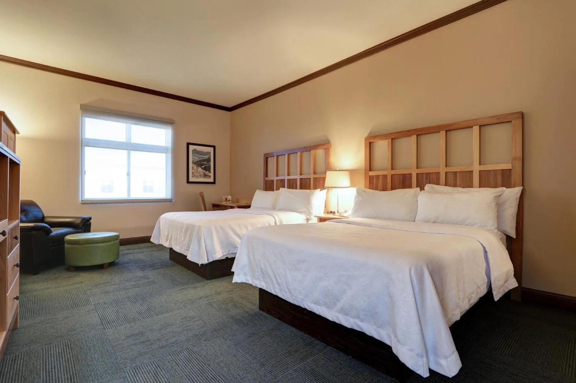 Bedroom, Bed in Dimond Center Hotel