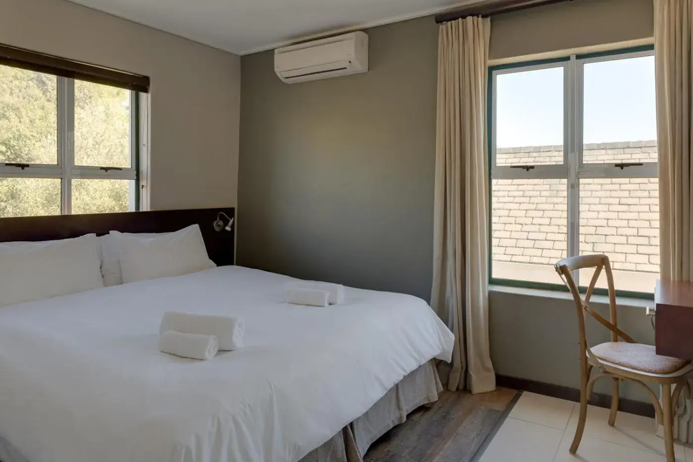 1 Bedroom Apartment, 1 Queen - single occupancy in Protea Hotel by Marriott Cape Town Durbanville 1 Bedroom Apartment, 1 Queen - single occupancy in Protea Hotel by Marriott Cape Town Durbanville