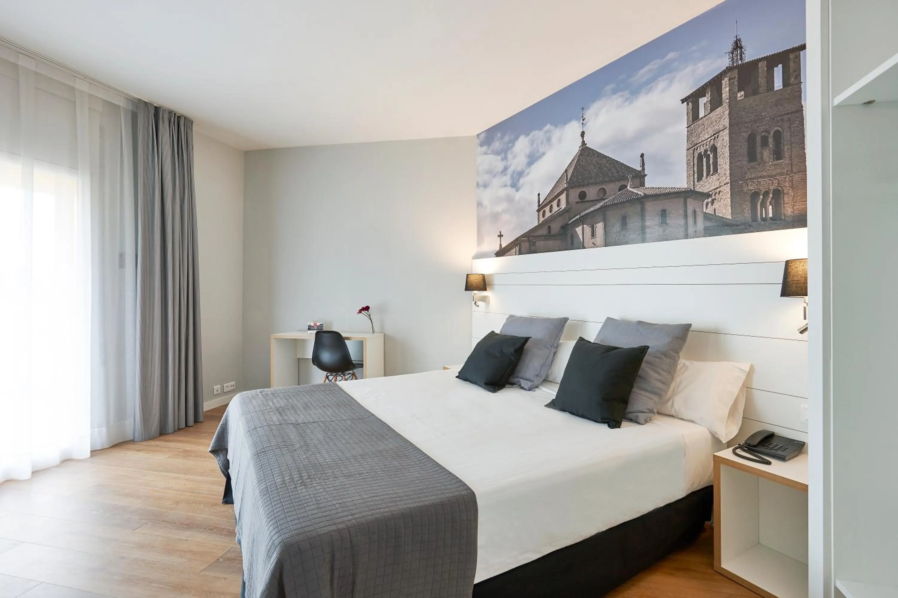 Bed in Hotel Can Pamplona