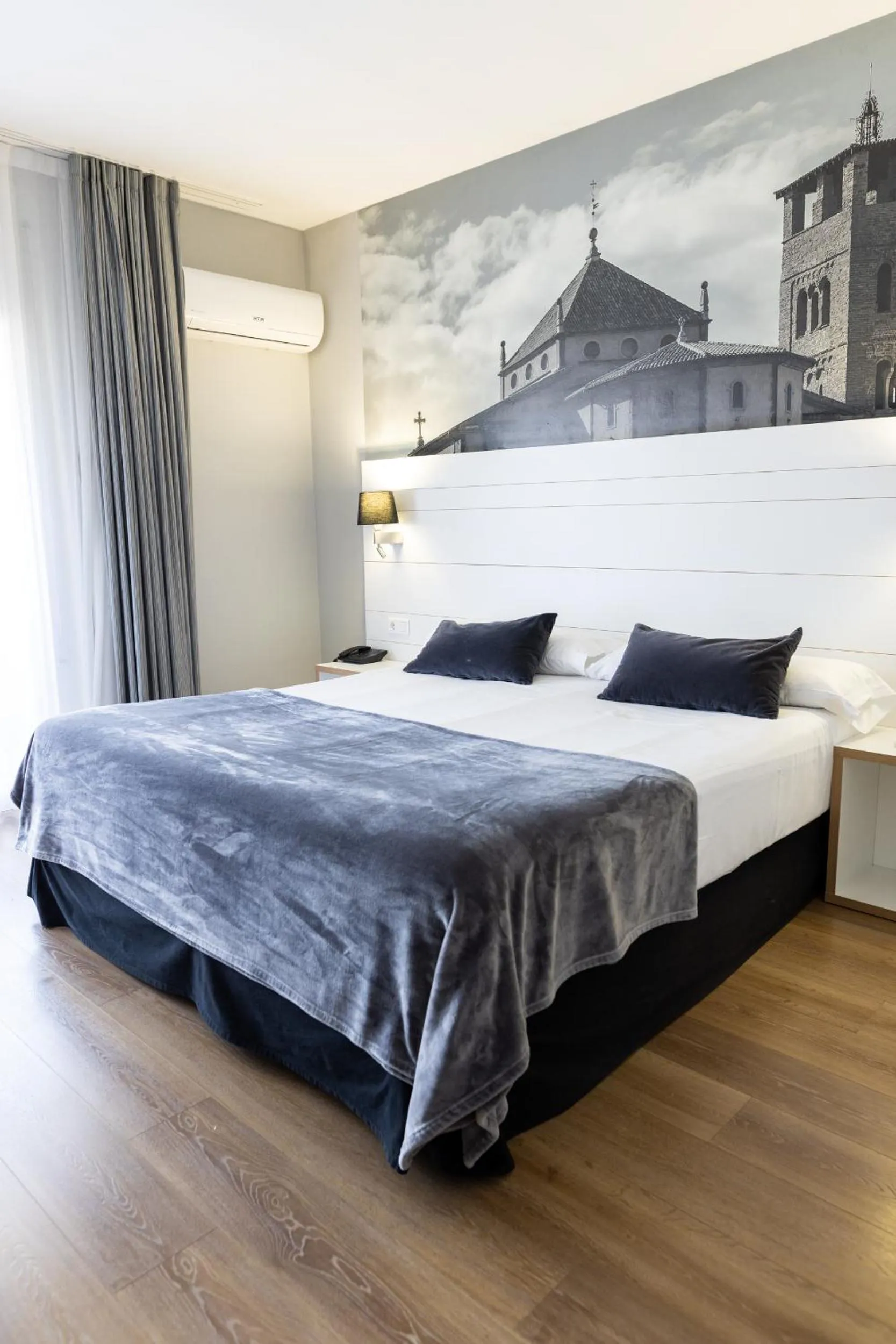 Bed in Hotel Can Pamplona