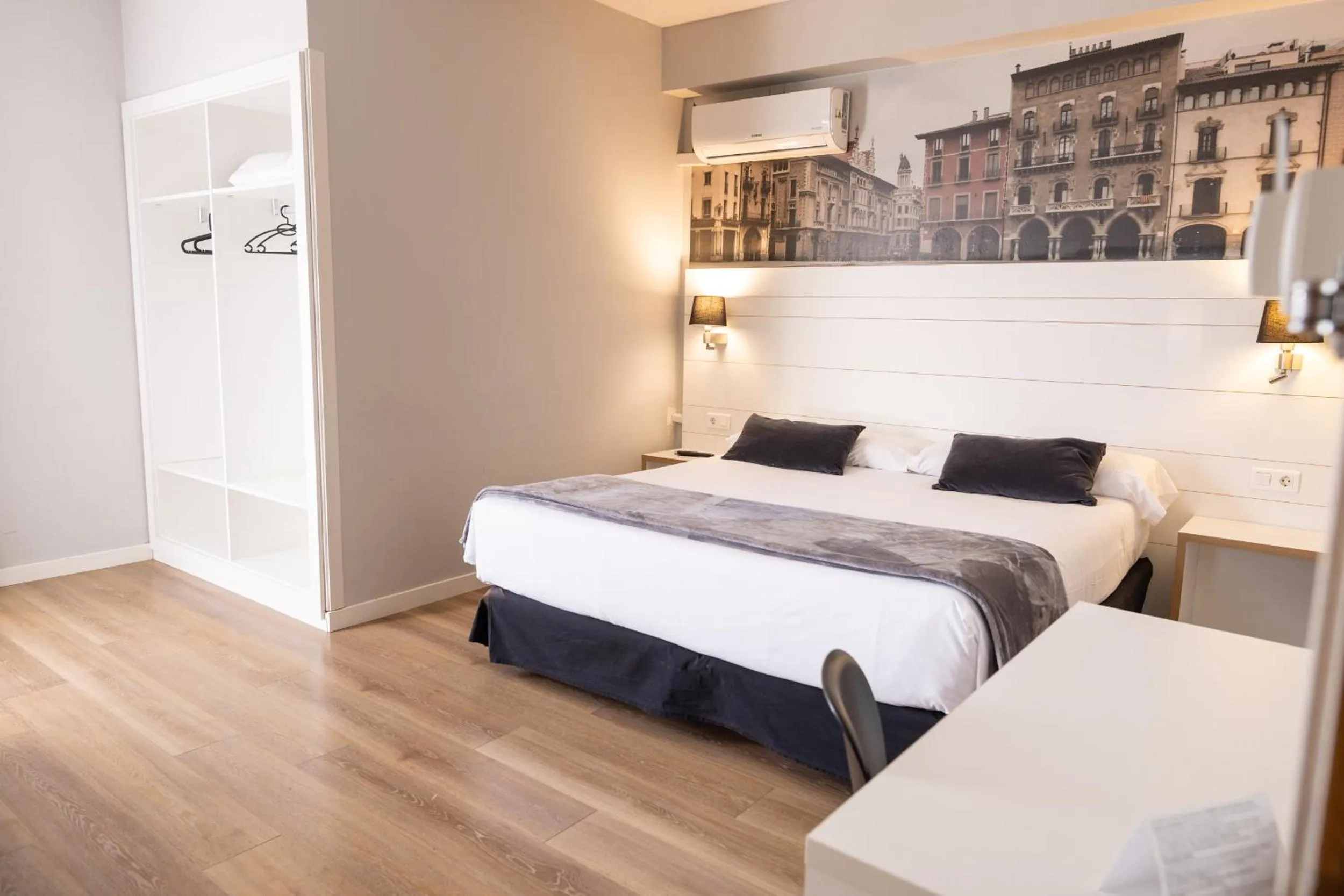 Bed in Hotel Can Pamplona