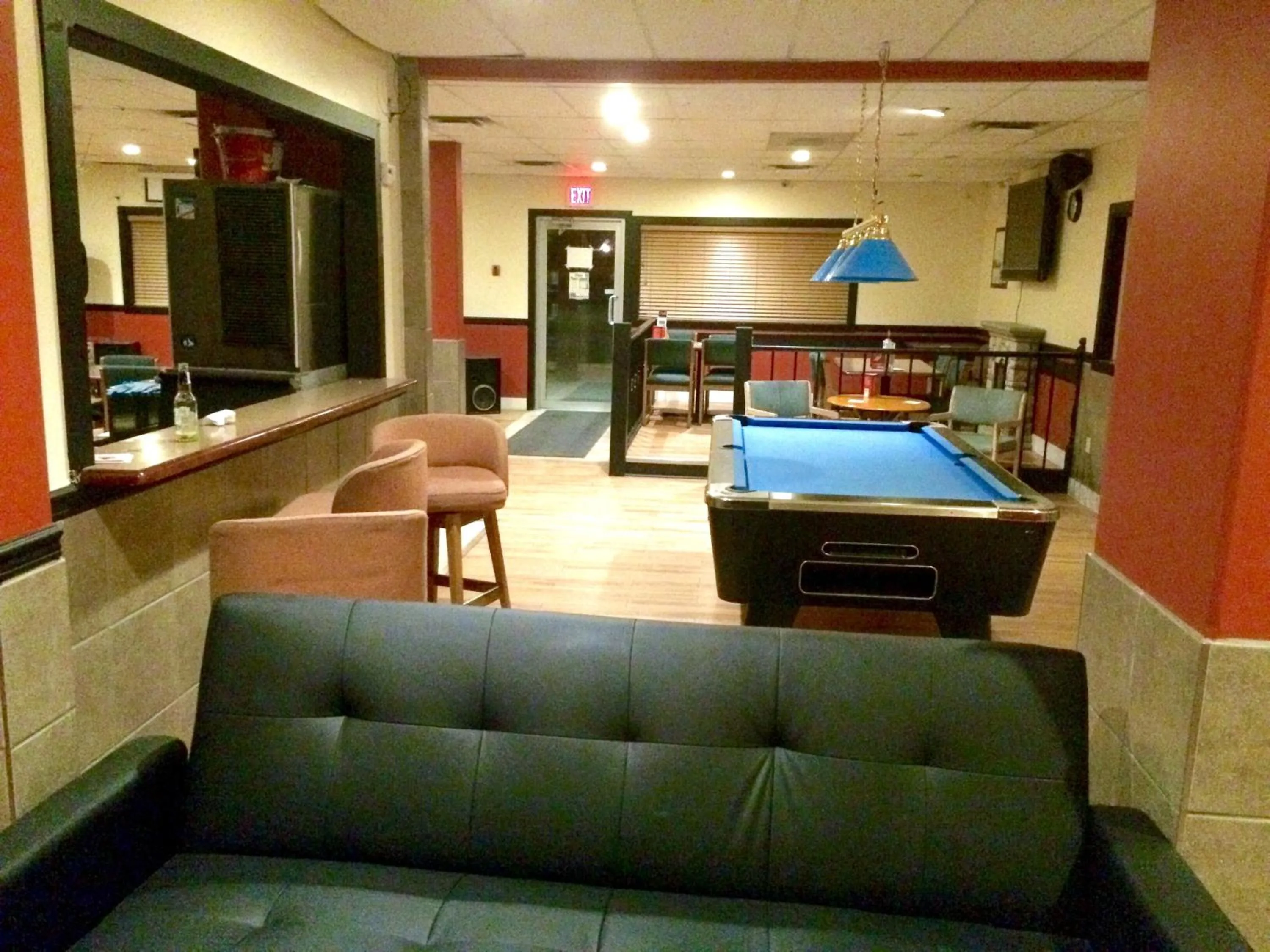 Sports in Barriere Motor Inn-BMI