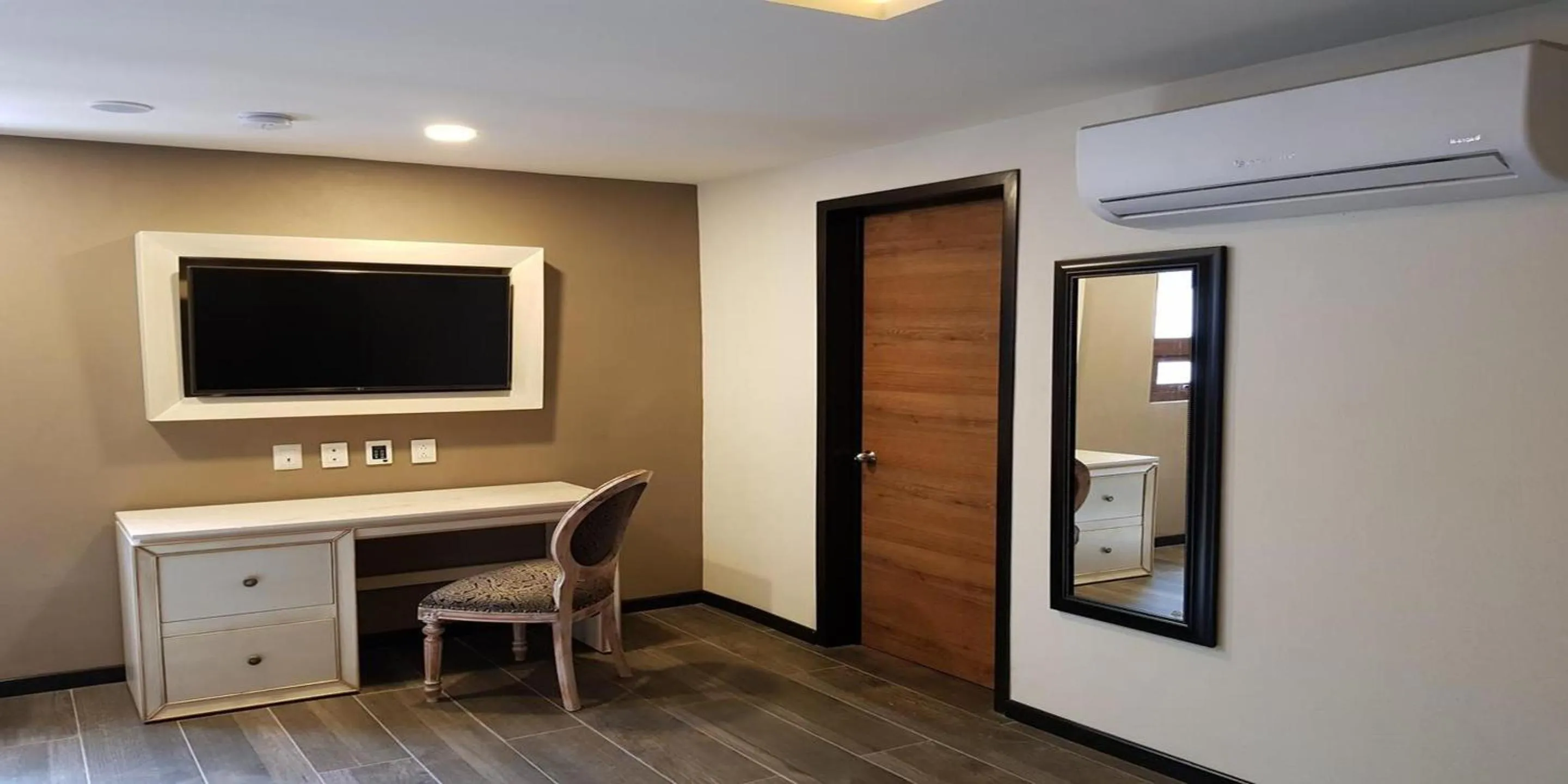 Photo of the whole room in Mansion Azul Cholula