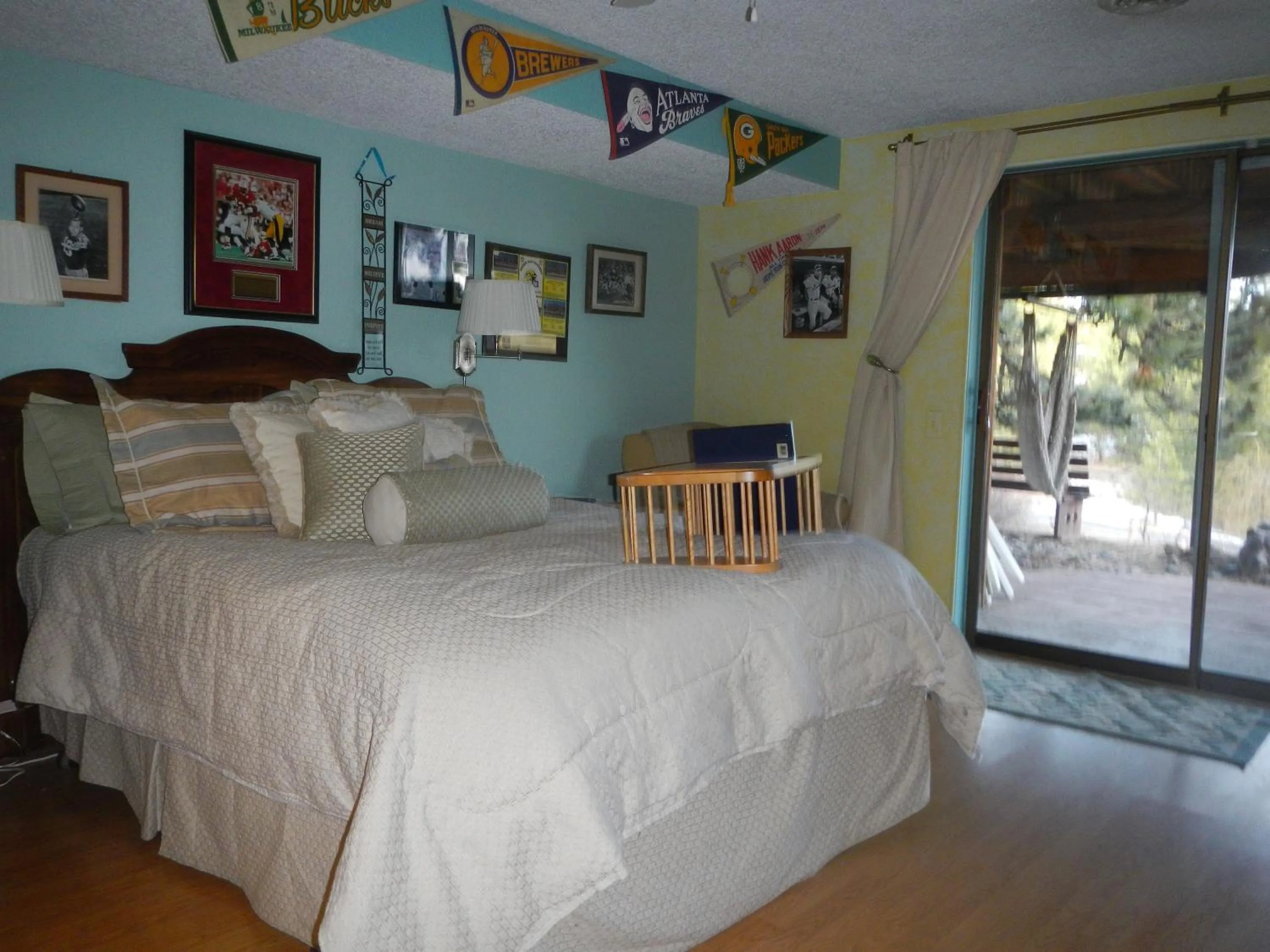 Bedroom, Bed in Whitebird Summit Lodge