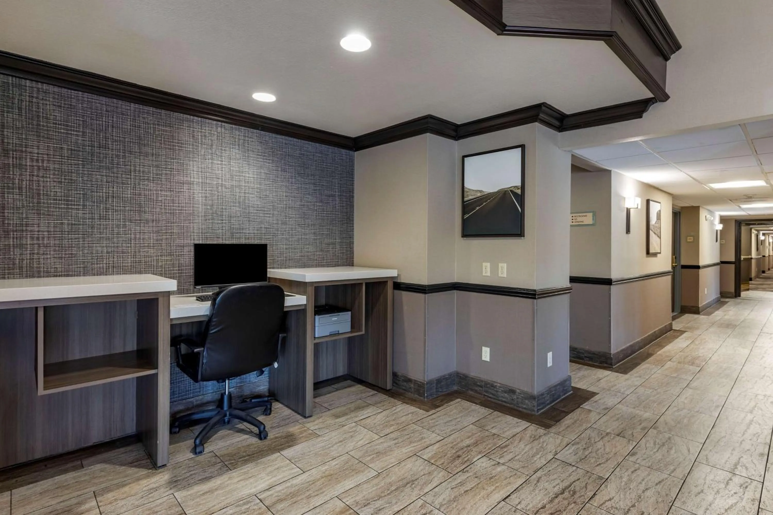 Property building in Best Western Plus Las Vegas West