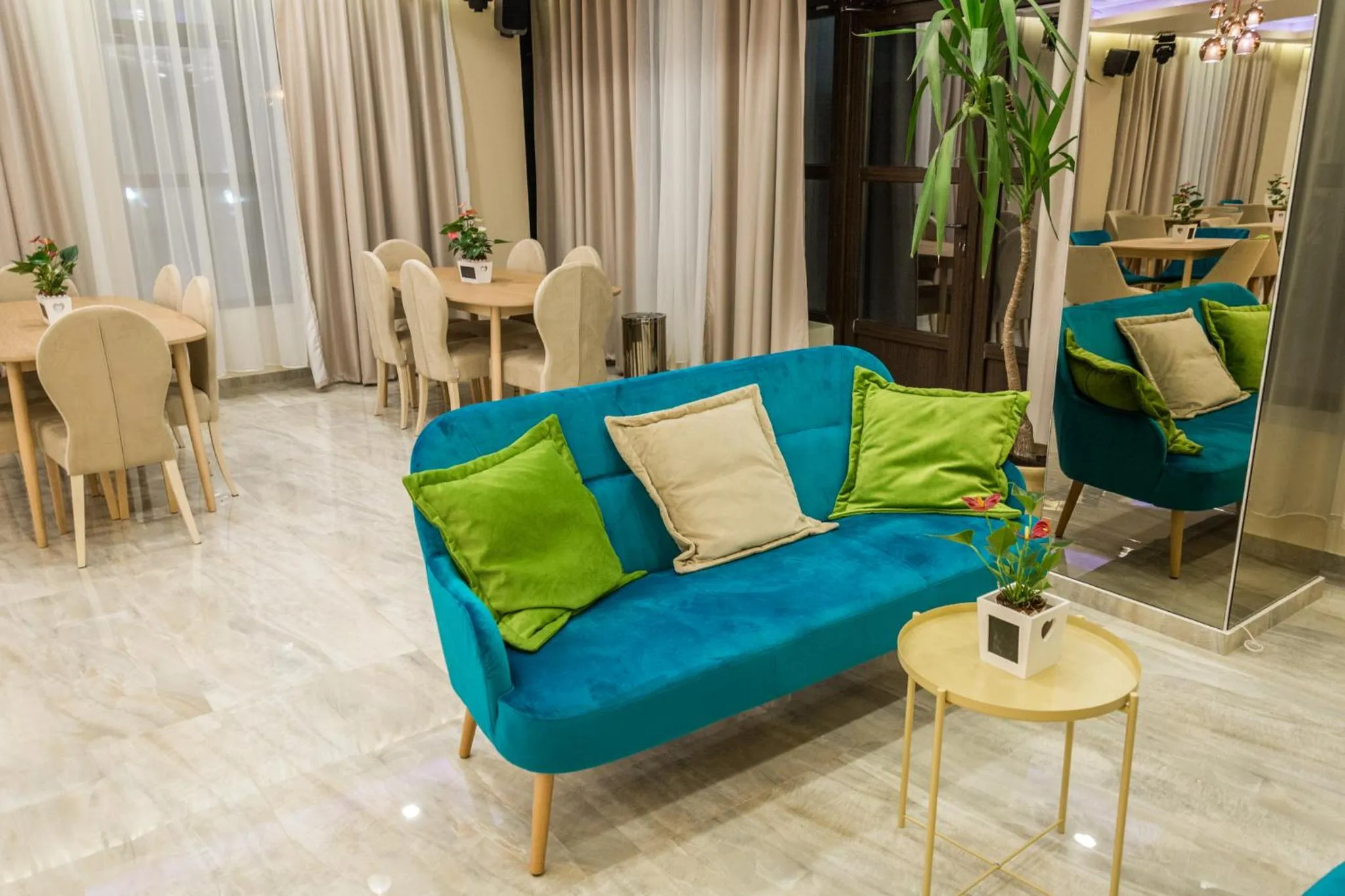 Lounge or bar in Monopoly Hotel