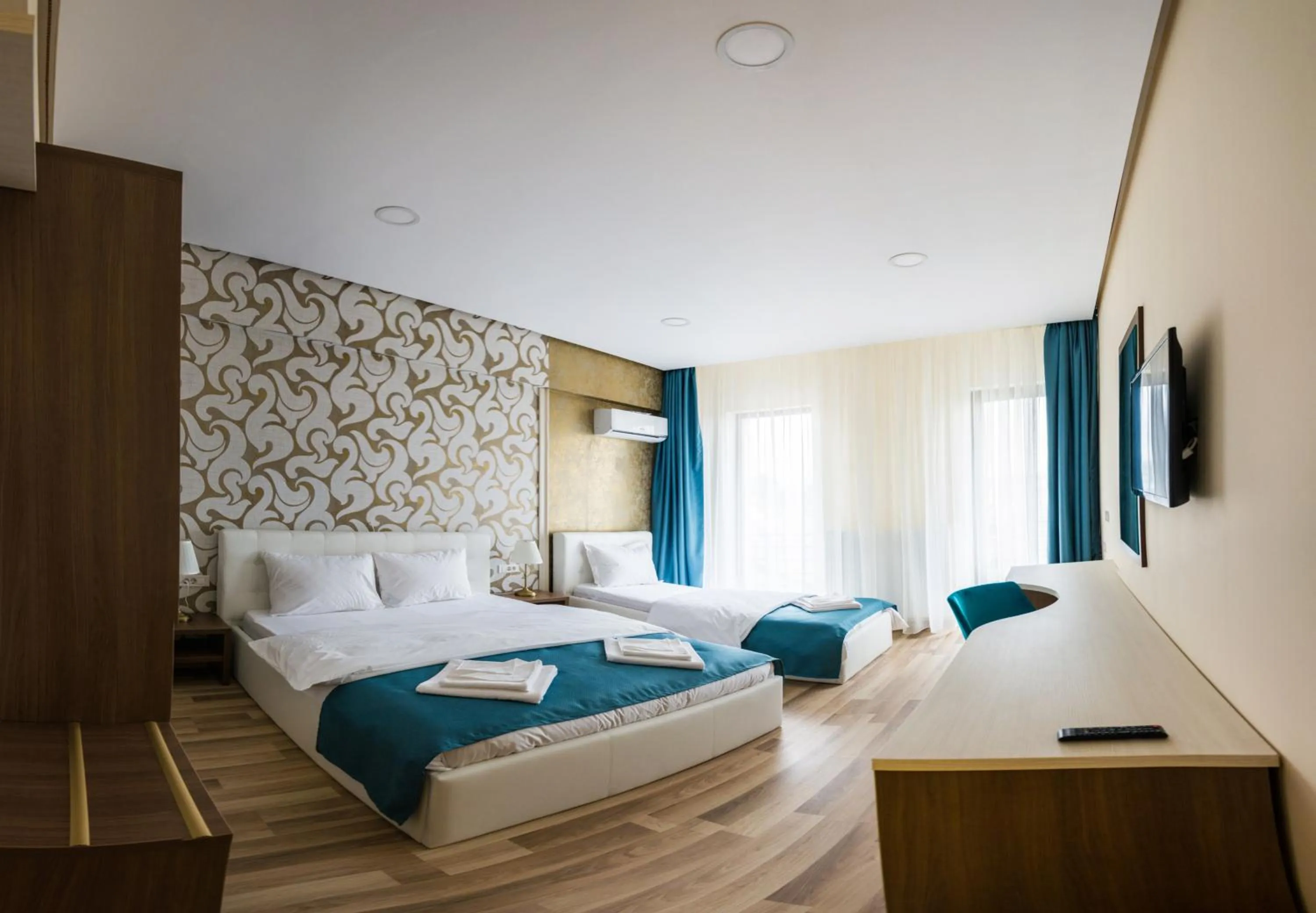 Bed in Monopoly Hotel