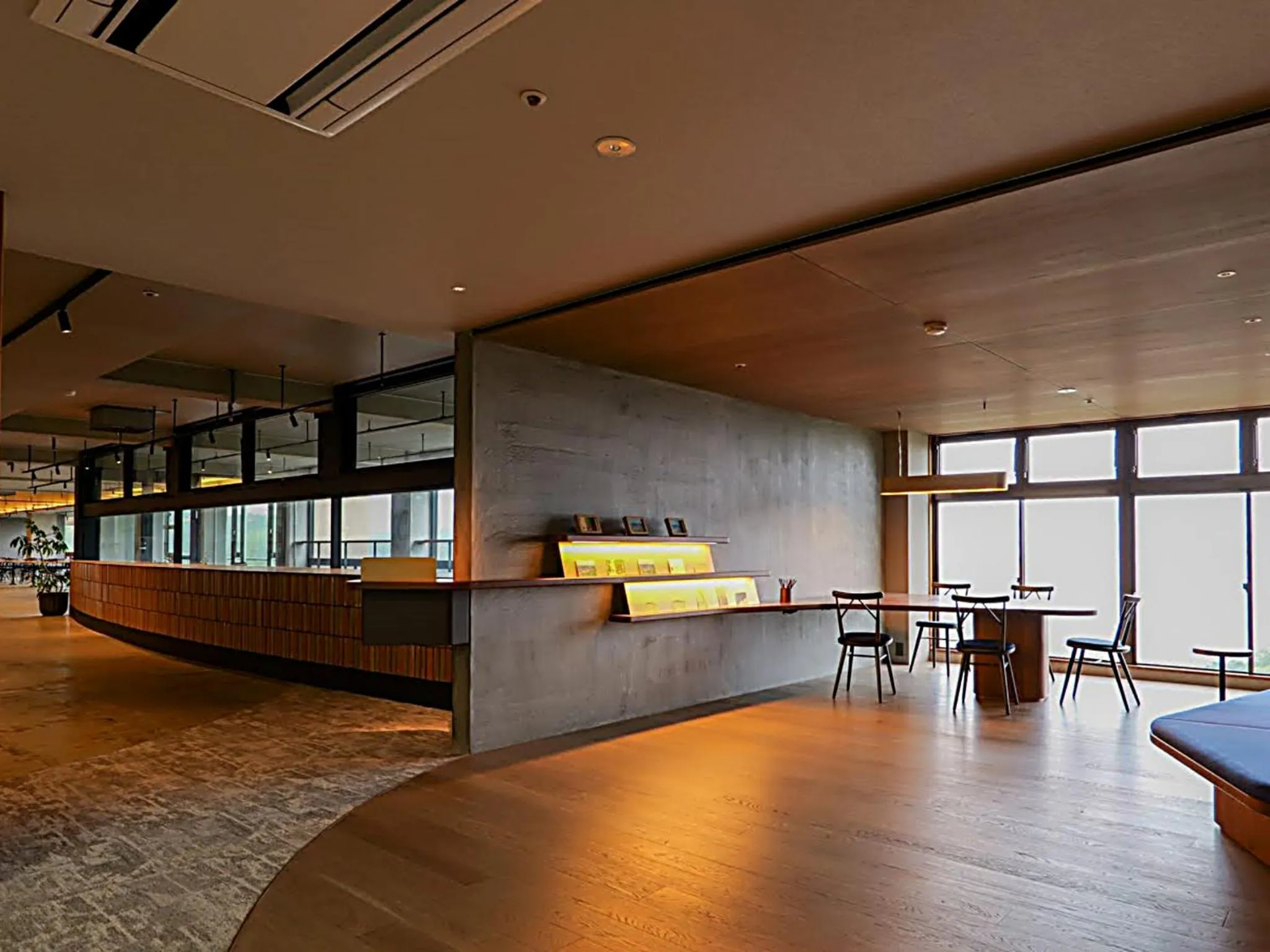 Communal lounge/ TV room in Senpokaku