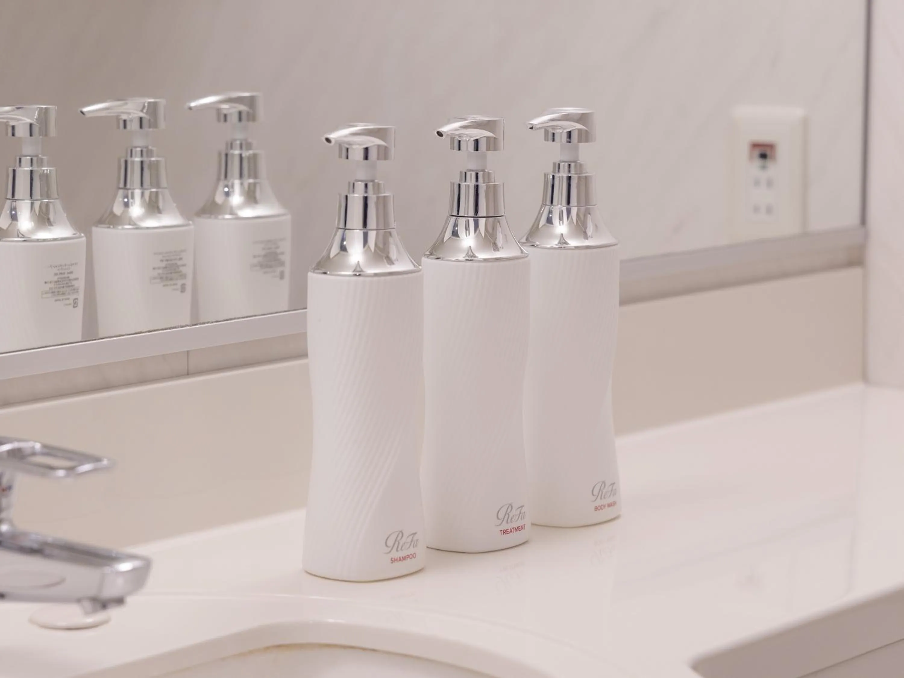 Bathroom in Kansai Airport Washington Hotel