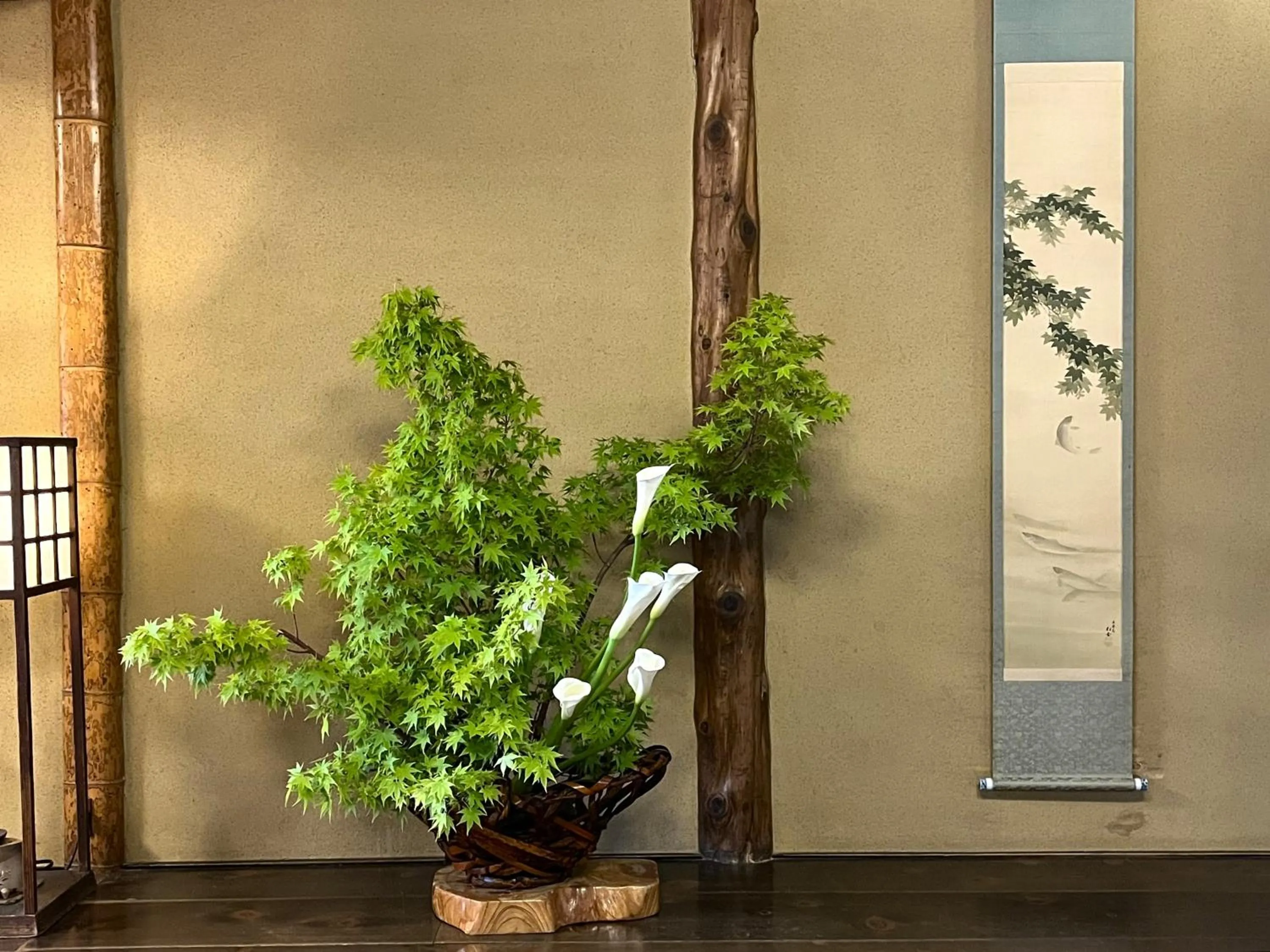 Property building in Charoku Bekkan