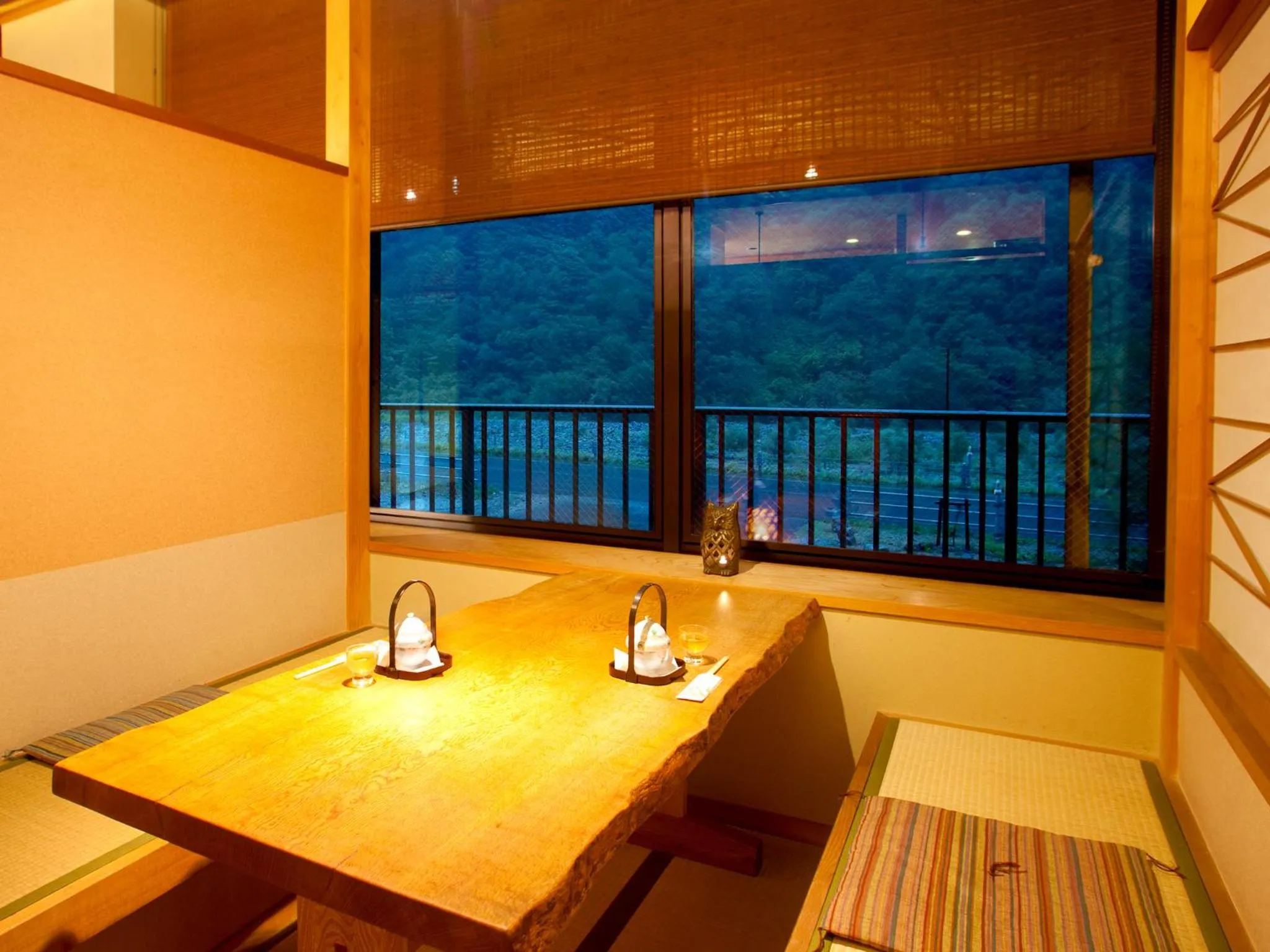 Restaurant/places to eat in Yukimurasaki