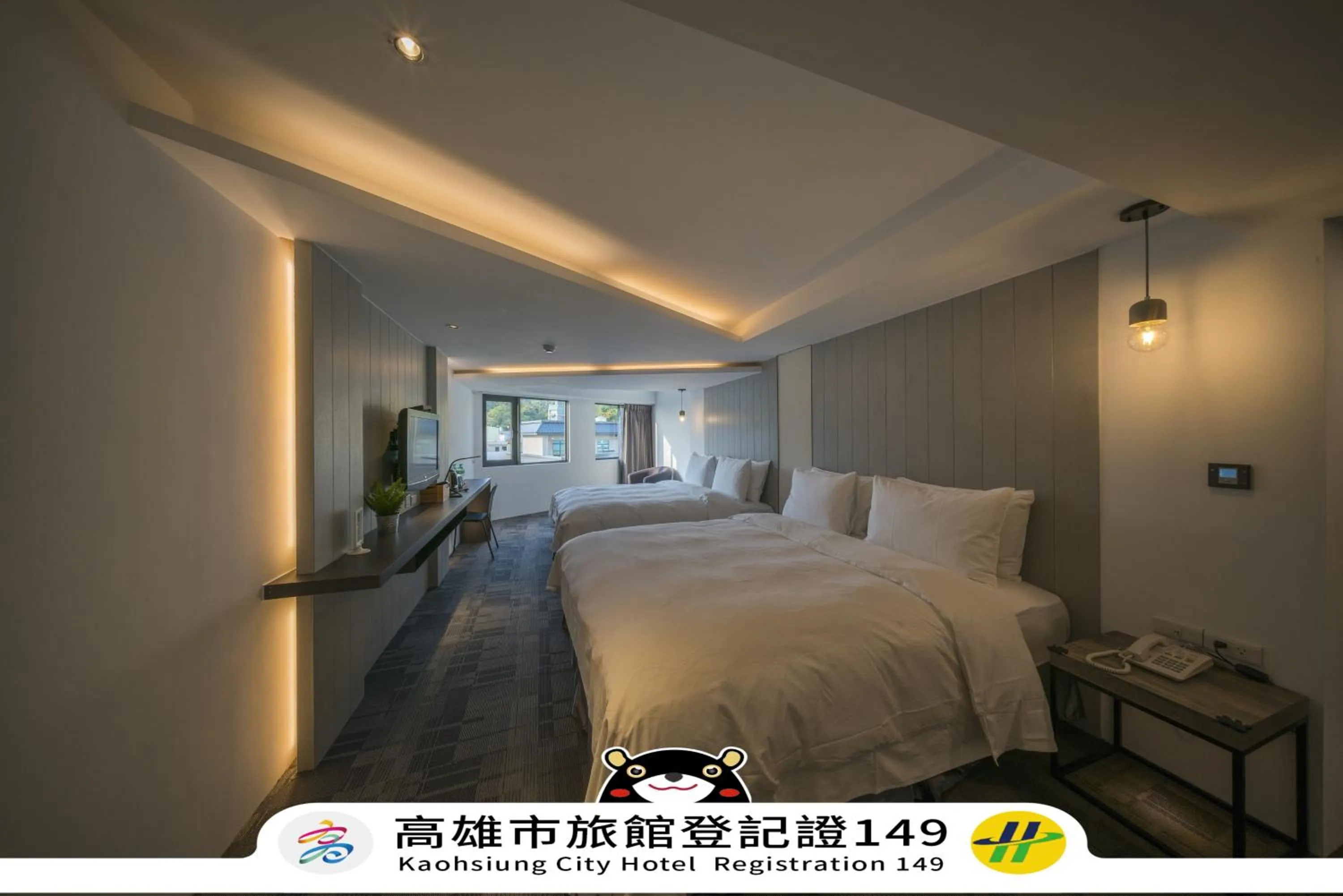 Bed in Watermark Hotel-The Harbour